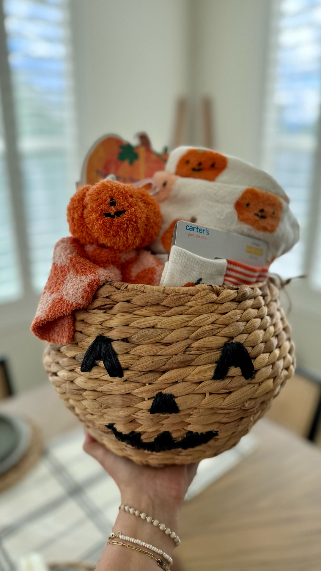 The sweetest little boo basket for my baby boo 🎃🤎 

Filled with soft knits, pumpkin jammies, cozy books, and all the tiny fall things that make this season feel extra special. There’s something about celebrating these little moments that makes motherhood even sweeter 🍂

Our first fall together — slow mornings, warm snuggles, and all the pumpkin spice goodness.

#boobasket #littlepumpkin #fallbaby #autumnvibes #neutralbaby #cozyseason #babyboo #boobasketideas #pumpkinbaby #fallmama #firstfall #babybasket #seasonalmagic #boobasketseason #minimalmama #neutralhome #babystyle #pumpkinseason #cozybaby #fallfavorites #motherhoodmoments #babyessentials #momlife #babylove #pumpkinvibes #fallinspired #babysfirstfall #cozymoments #sweetbaby #neutralaesthetic

#LTKHalloween #LTKSeasonal #LTKBaby
