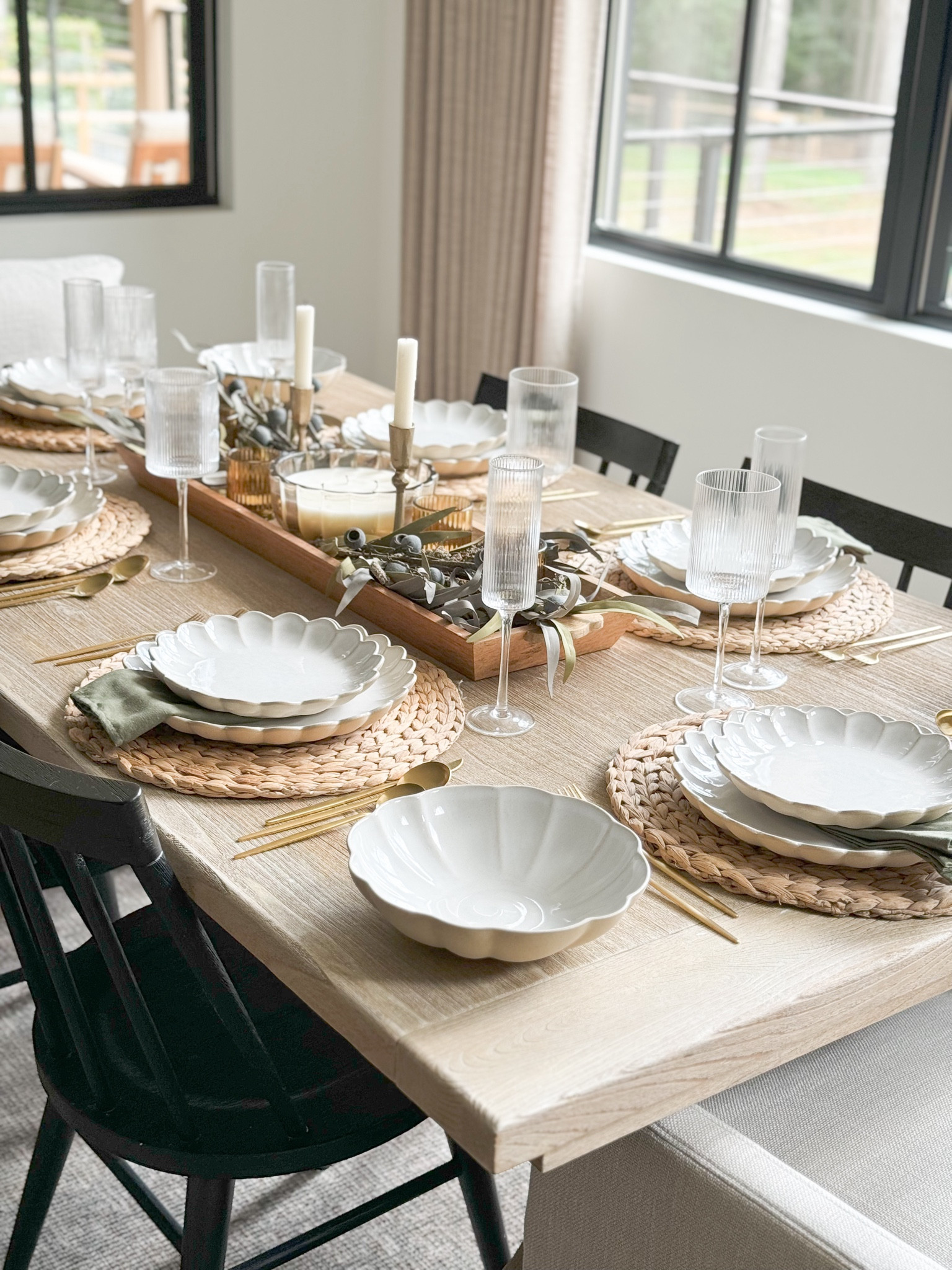 I found the most beautiful stoneware dinner set and I couldn’t wait to share them with you. 

Now who wants to come visit? 

#stoneware #dinnerwareset #costanovamarrakesh #entertaining #tablesetting #interiordesign #homedecorfinds #homedecor #kitchenfi nds #diningtable #fallentertaining #liketkit 

#LTKHome

#LTKHome