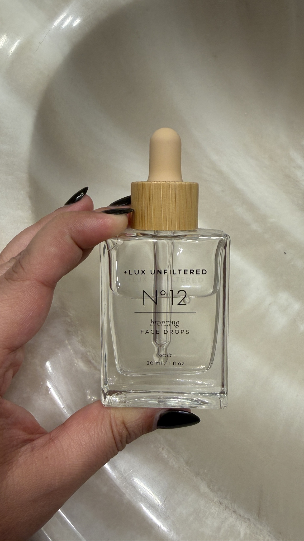 Starting my week with a glow ✨ I’ve been using these self-tanning face drops weekly and love how natural they look.

I’ve been testing these self tanning face drops weekly and love using them to start my week with a natural glow. They mix easily into moisturizer and give a subtle, even tan without looking orange or streaky. Perfect for anyone looking for a gradual self tanning routine, skincare tanning products, natural glow face drops, and easy ways to look bronzed without makeup.

#SelfTanningDrops #GlowRoutine #SkincareFinds #NaturalGlowSkin #BronzingDrops #WeeklySkincare #BeautyRoutine #NoMakeupGlow #SephoraFinds #SkincareFavorites

 

#LTKgrwm #LTKmorningroutine #LTKBeauty