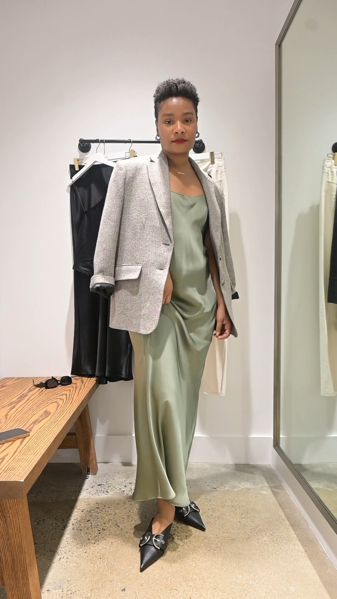 The silk dress is comfy and easy to layer underneath jackets or over top of short sleeve or long sleeve tops! 

#falloutfits #falllayering #falldresses

#LTKVideo #LTKSeasonal #LTKstyletip