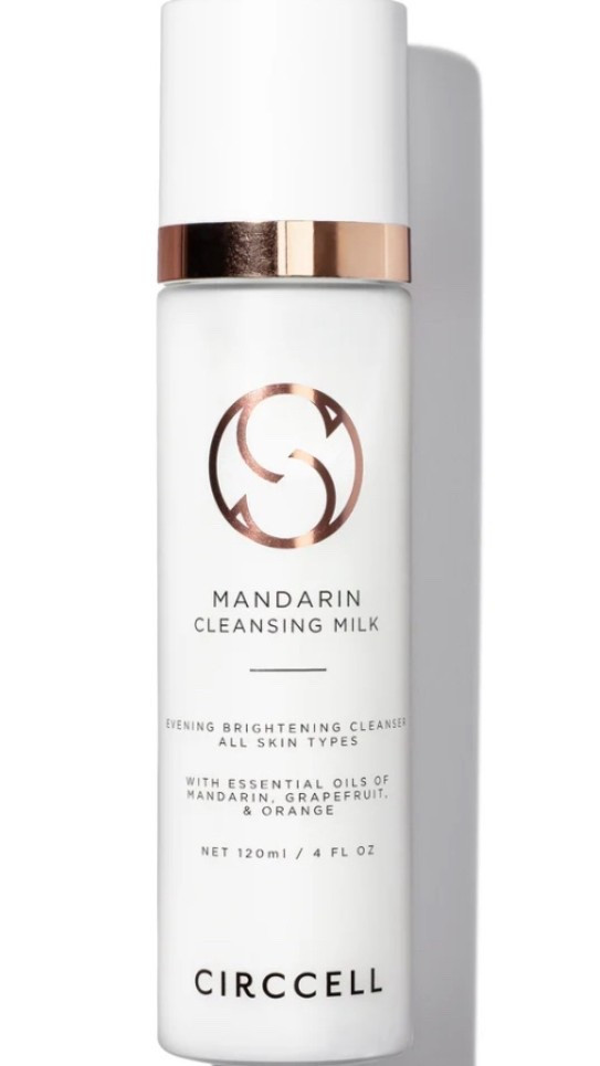 Cleansing milk to give yourself cleaner fresher skin 

#LTKbeauty #LTKwinter #LTKsale