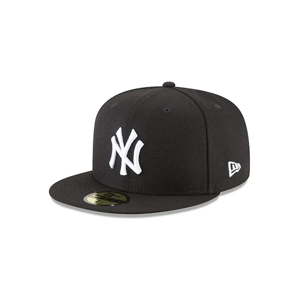 New Era New York Yankees Basic 59Fifty Fitted Cap Hat Black/White 11591127 (Size 7 5/8) | Shop Simon