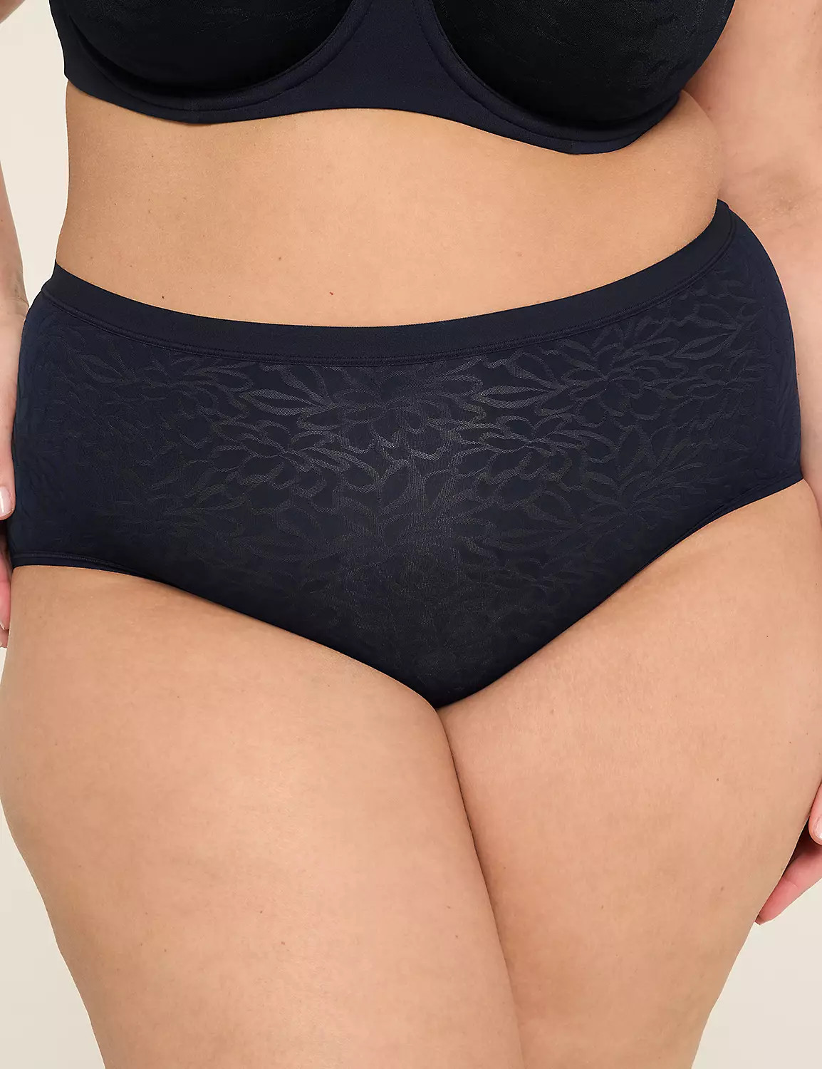 No-Show Full Brief Panty With Textured Lace | Lane Bryant (US)