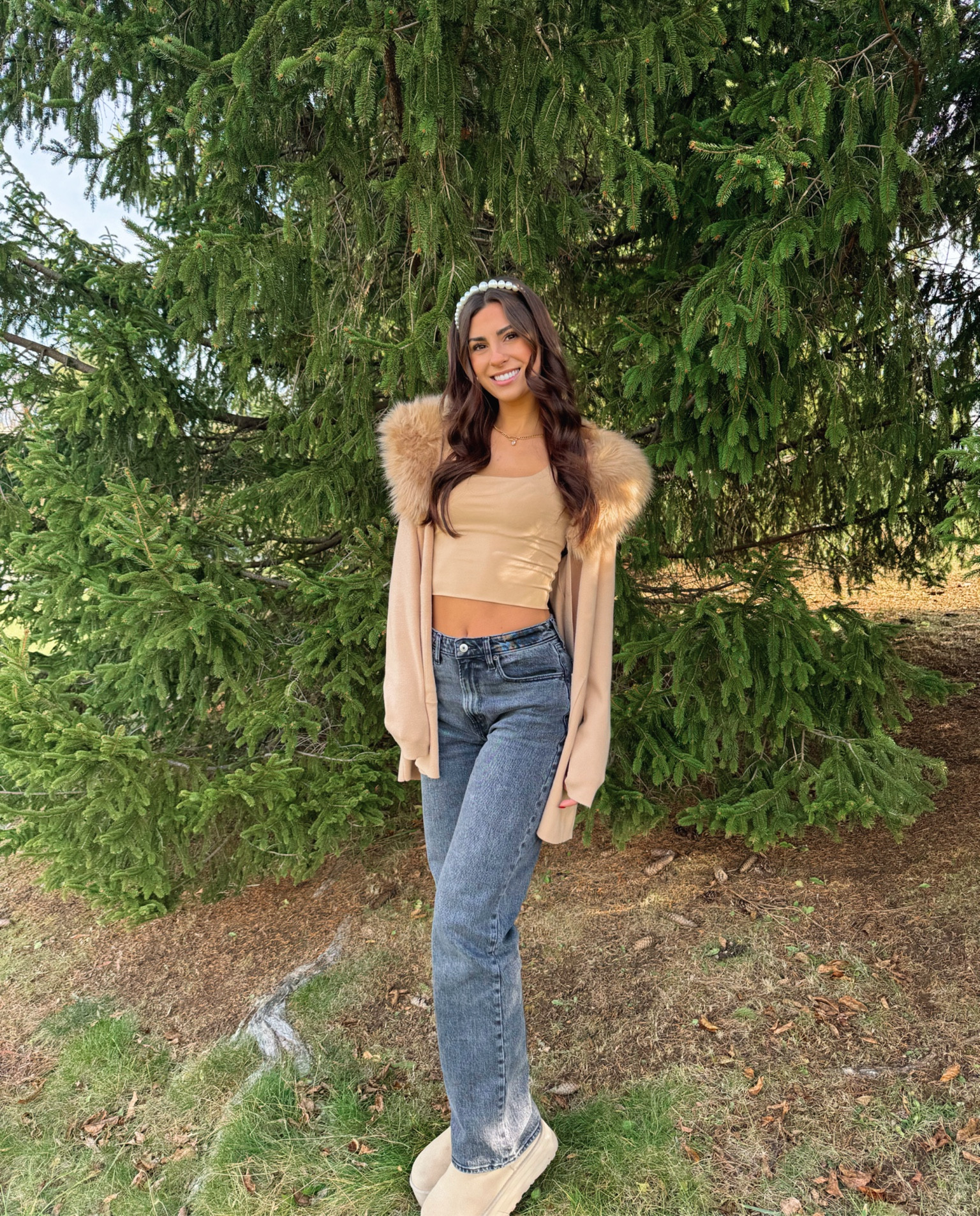 Blair Waldorf who?? Linked everything except my fur cardigan my mom got at Ross for $29!! Unfortunately can’t link Ross clothing