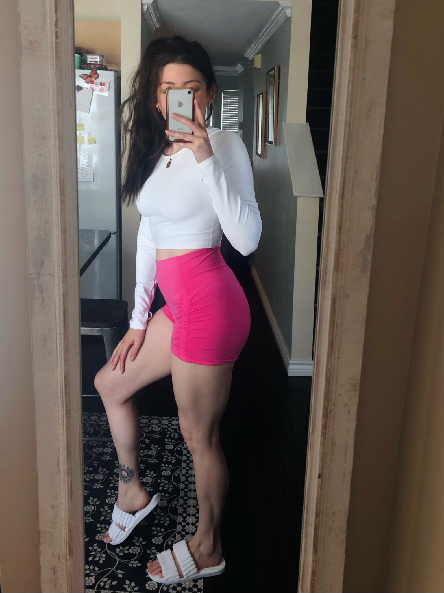 bright colours are lifting my spirits 💖✨ the butter essential long sleeve is so comfy ~ the crop is sold out but I linked similar 🥰 size medium in both!

#LTKcanada #LTKfitness #LTKsummer