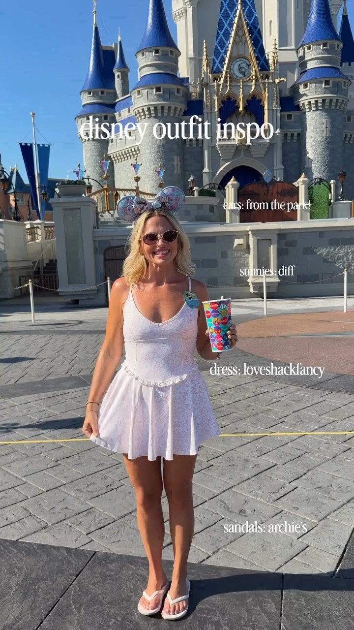 What I wore to Disney 🩵🫶🏽☀️🌸 #disney #disneyoutfitinspo #magickingdom #magickingdomoutfits

#LTKootd #LTKdayinmylife #LTKgrwm