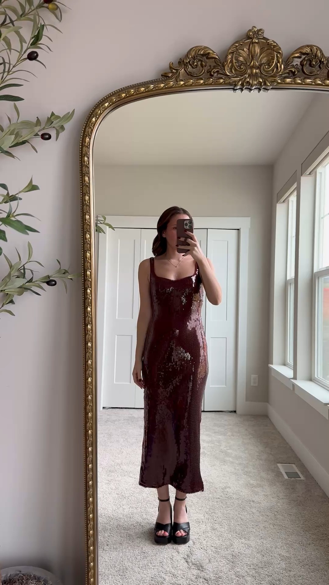 Sequin corset dress on major sale PLUS additional 30% off! Perfect for a dressy Valentine’s Day! Comes in solid colors too! Wearing a xs

Valentine’s Day | dressed up | winter wedding | special occasion dress | Abercrombie style 

#LTKSaleAlert