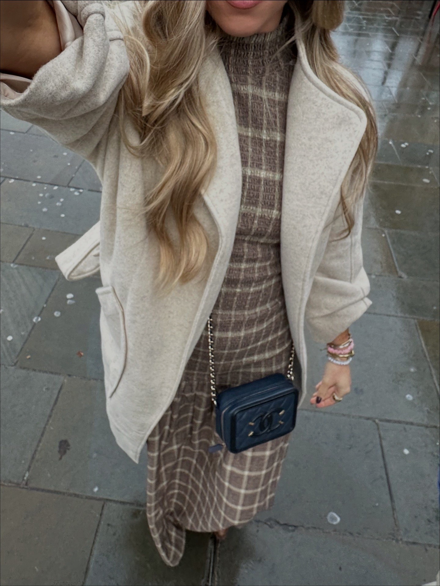 My outfit of the day in Edinburgh, Scotland  



#LTKSeasonal #LTKTravel #LTKItBag