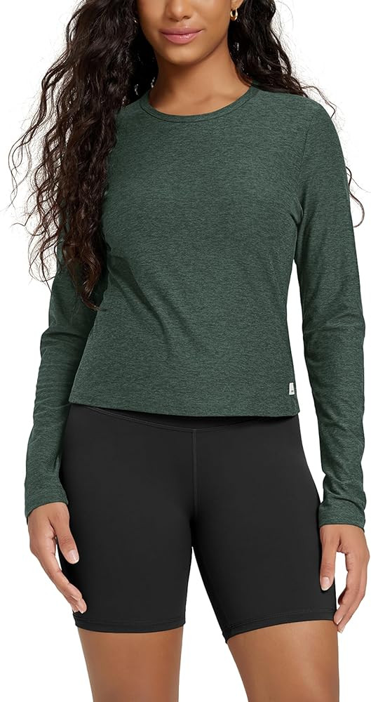 ODODOS Women's Long Sleeve Performance T-Shirts - Ultra Soft odSTRATUM Tech Crew Neck Tee UPF 50+... | Amazon (US)