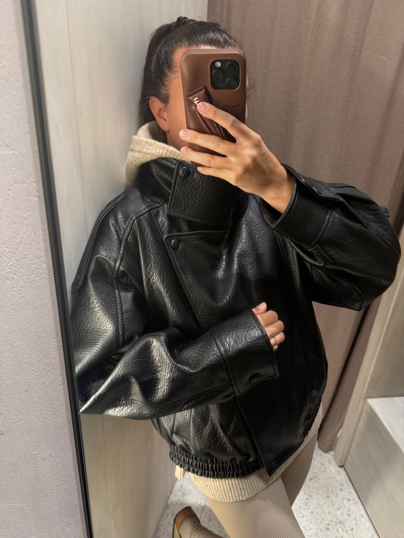 I FINALLY FOUND THE FAUX LEATHER YSL DUPE AT ZARA❤️‍🔥
Tags: black biker jacket oversized zips pockets neck detail trending viral fashion autumn winter transitional inspo outfit ideas bargain affordable coat city break capsule wardrobe everyday chic style cool girl

#LTKautumn