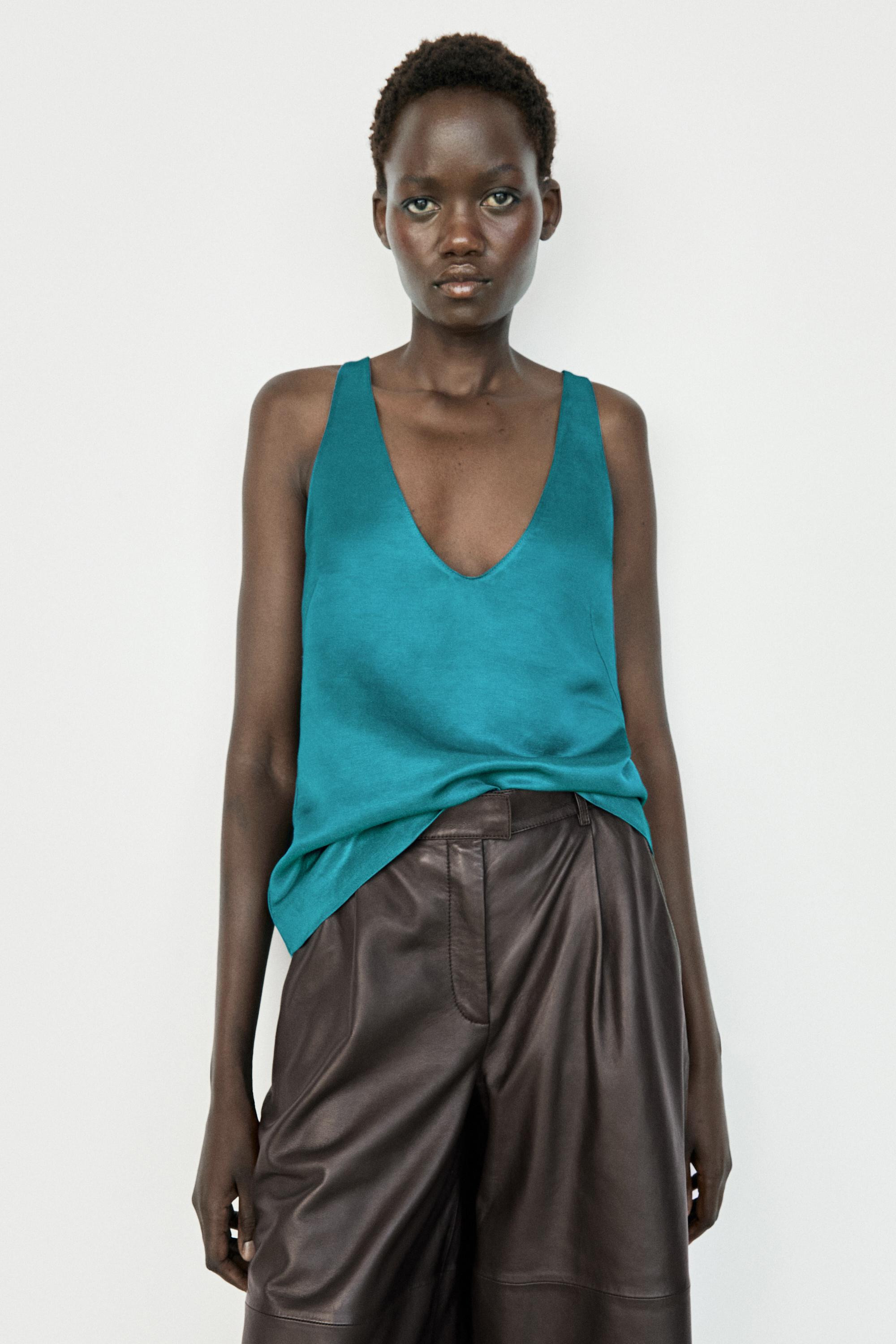 Satin linen blend V-neck top | Massimo Dutti US