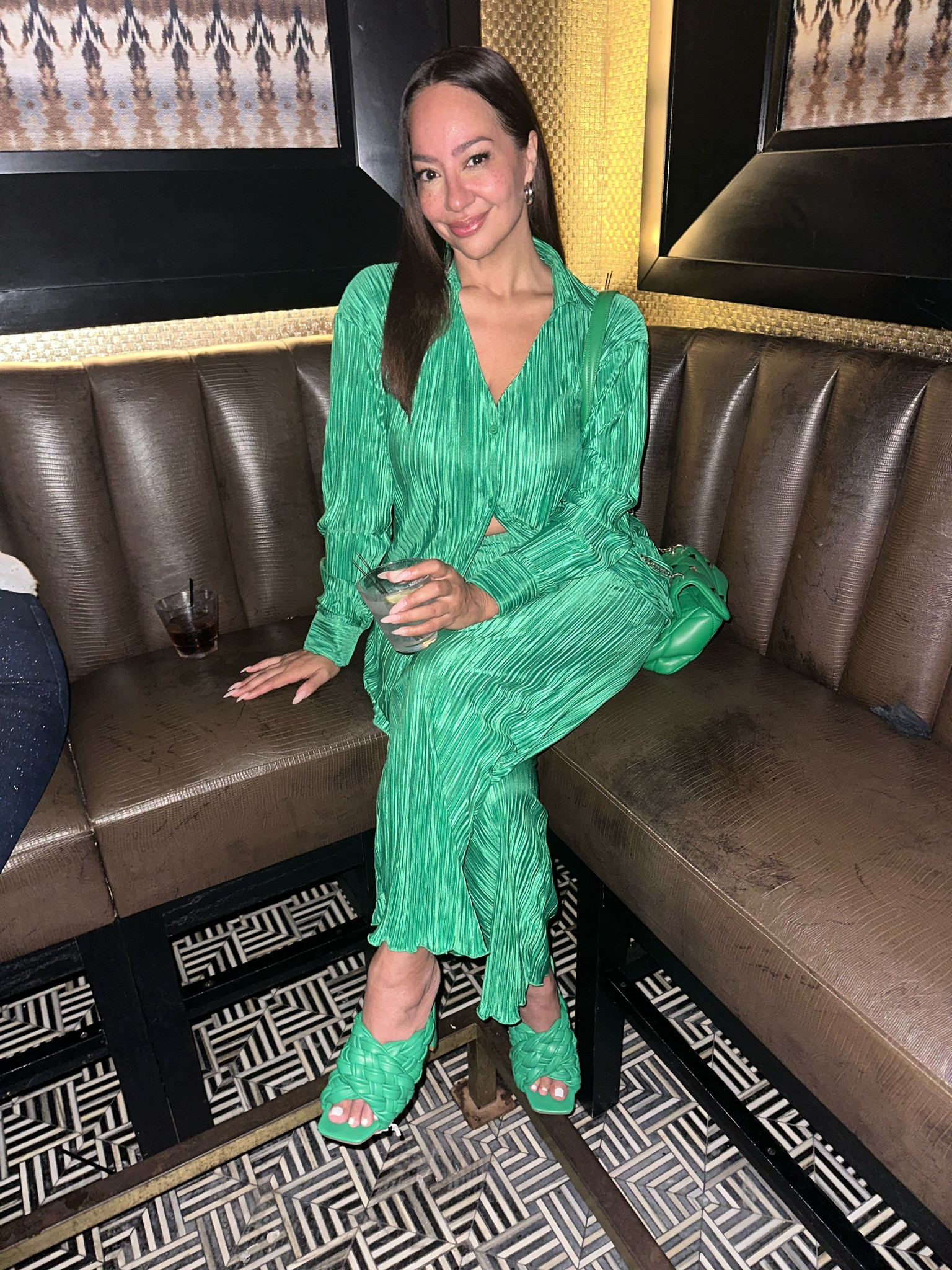 All Green Everything 💚 Monochromatic green outfit for a night out this fall 

fall fashion, date night outfit, date outfit, monochromatic outfit, fall outfits 

#LTKFindsUnder50 #LTKStyleTip #LTKShoeCrush