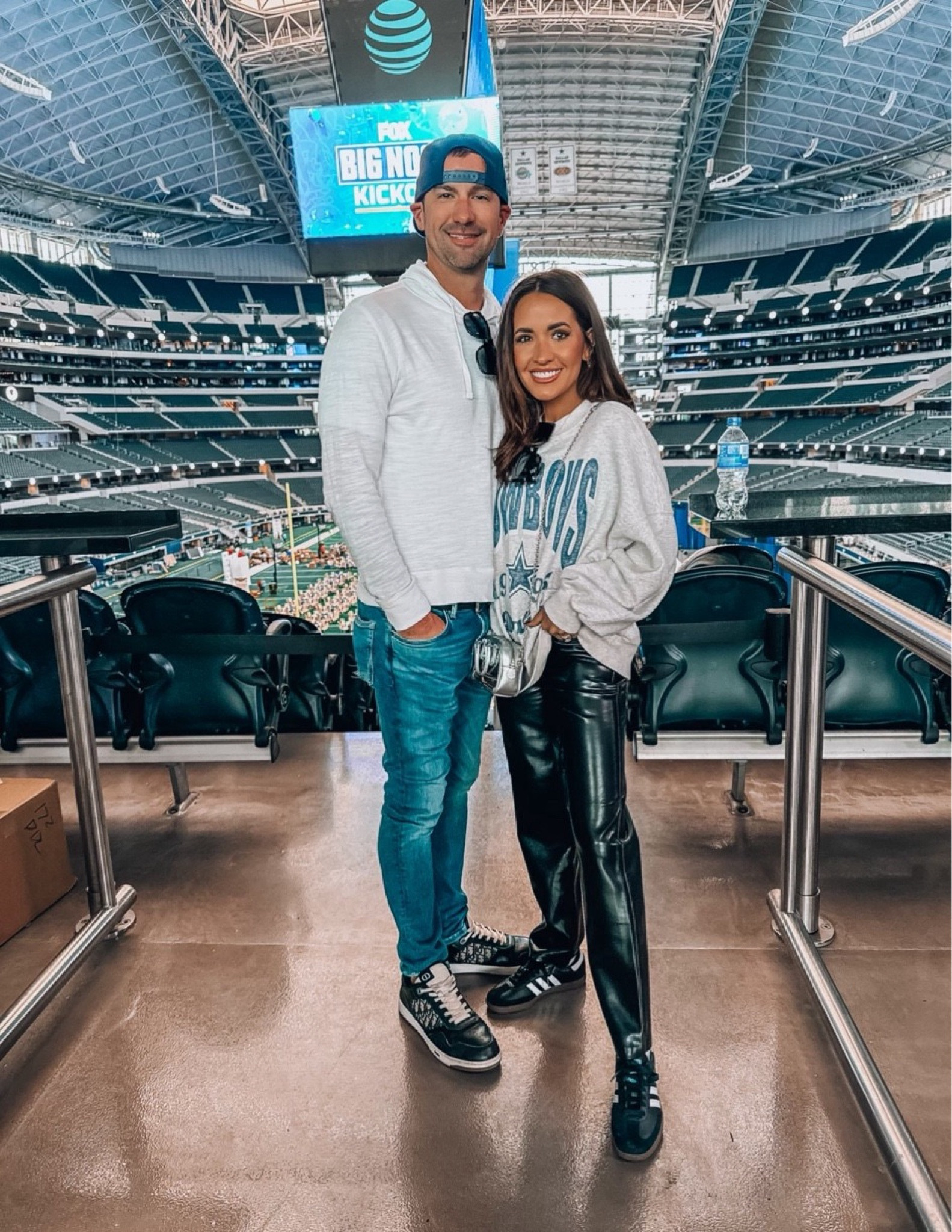 The NFL collection is 20% off right now!! I buy all my Dallas Cowboys stuff from here. Great time to get some pieces for you or for your kids for Christmas!

#LTKSaleAlert #LTKGiftGuide #LTKFindsUnder100