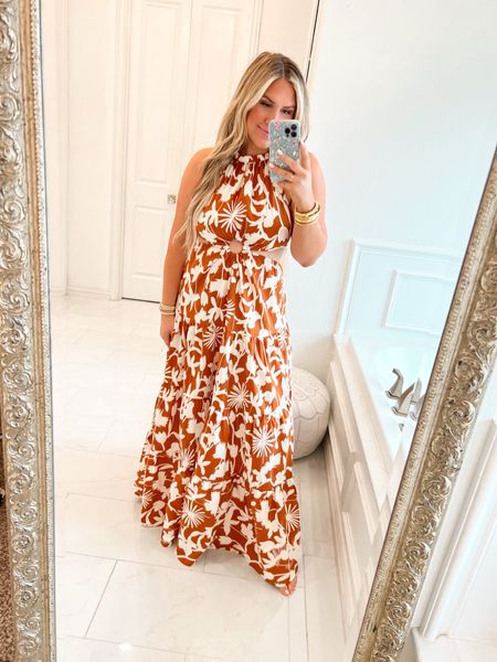 Such a gorgeous maxi dress! Love the cut out details of this piece. Runs tts wear a medium. Would be a perfect wedding guest dress option or date night look! 

#LTKtravel #LTKunder100 #LTKwedding