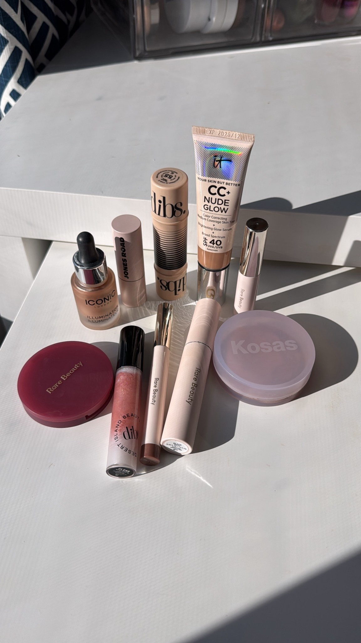 Today’s makeup! // CC SKIN TINT: shade neutral tan // DIBS STICK: shade 5.5 // LIQUID HIGHLIGHT: shade original // KOSAS POWDER: shade Pillowy // RARE BEAUTY BLUSH: shade truth // EYESHADOW STICK: shade contentment // LIPSTICK: shade rosewood // DIBS clear gloss // Rare beauty mascara and clear brow gel 

#LTKBeauty