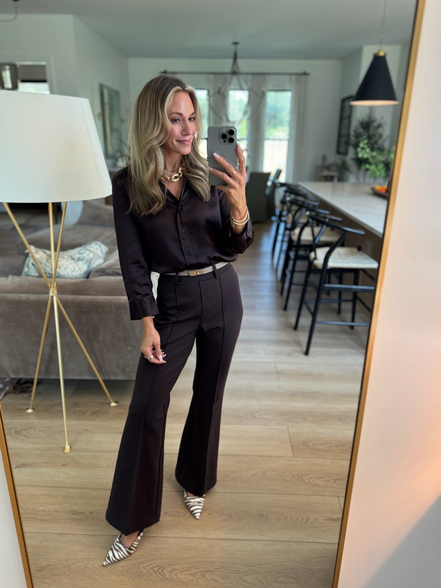 a moment for these work wear pants + button down! loving this look for the office 🤌

#LTKootd #LTKSeasonal #LTKPetite