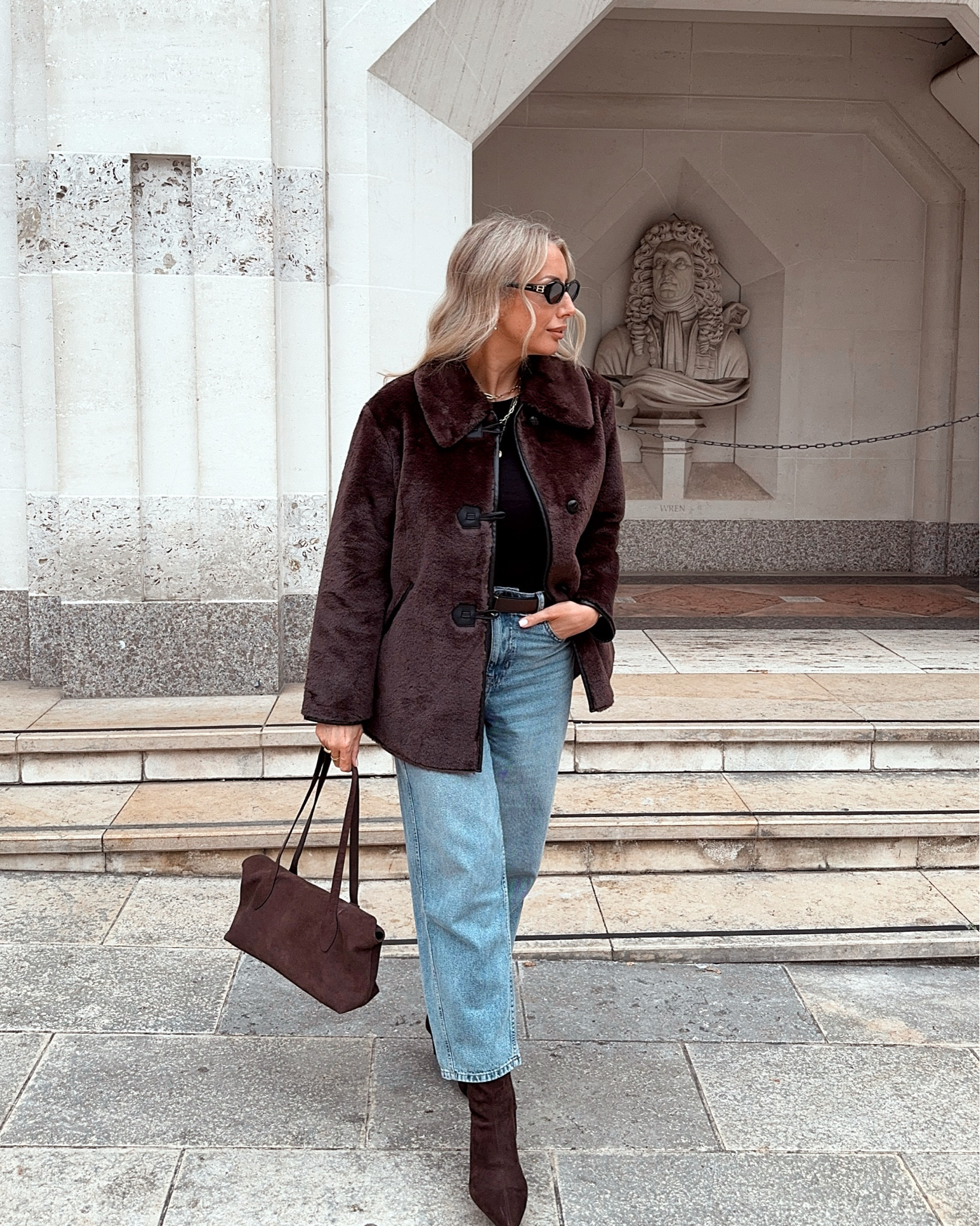 All items true to size. I wear size medium in the coat 

#LTKmidsize #LTKwinter #LTKautumn