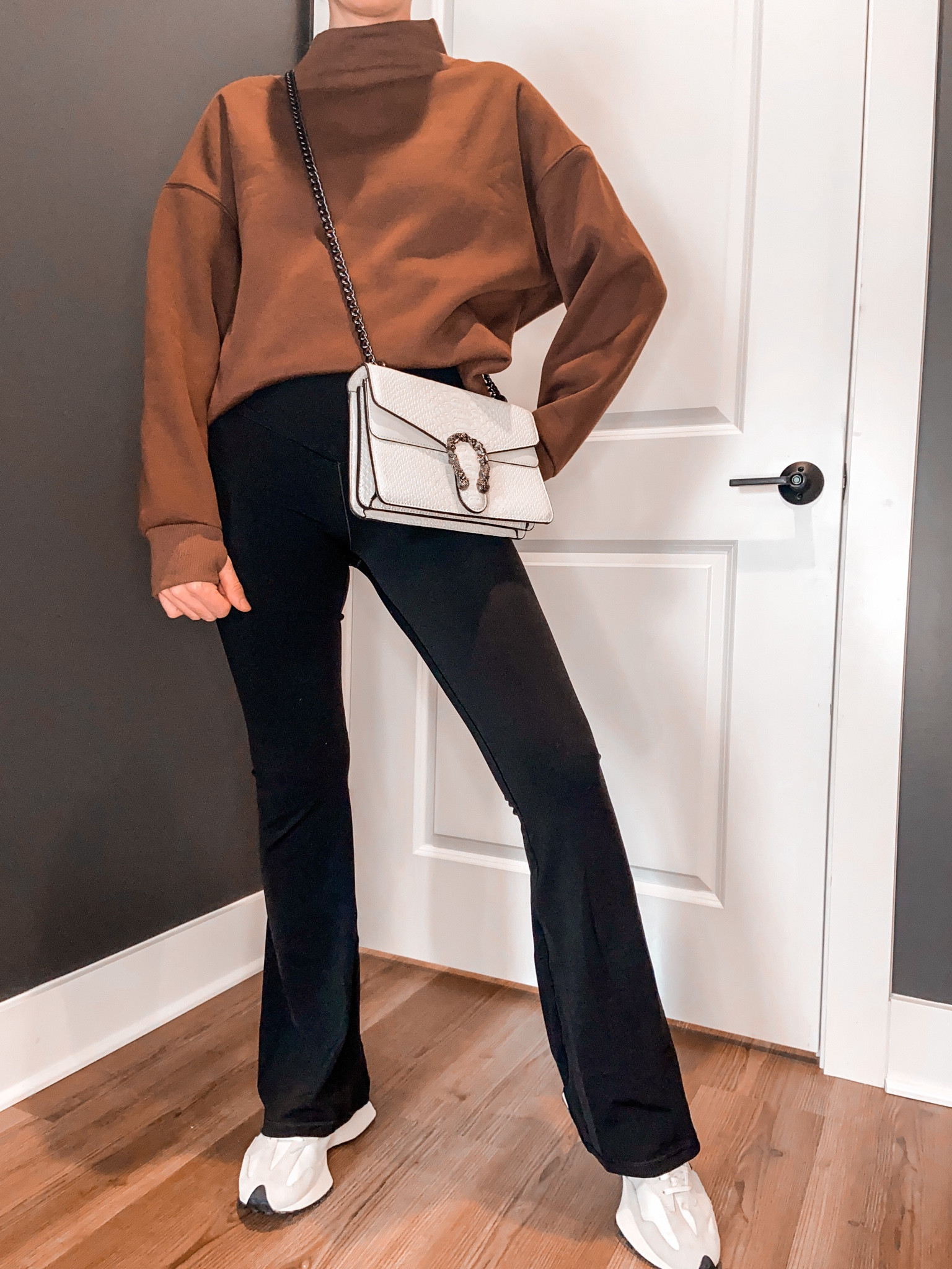 Athleisure outfit with flare leggings and sweatshirt 

#LTKfindsunder100