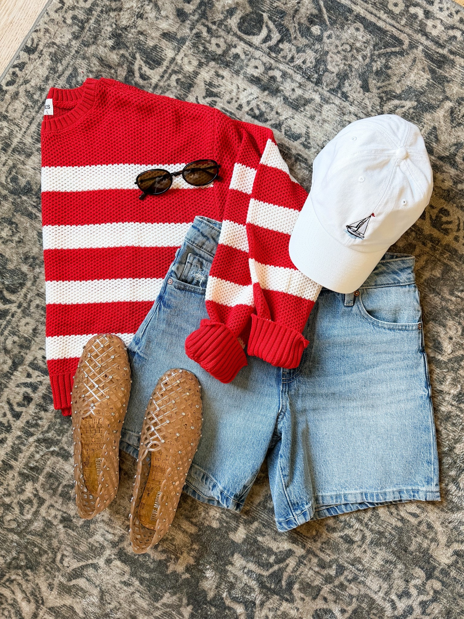 Nautical vibes 

Size up in sweater. I went with the large. It comes with matching shorts but I won’t use them. I bought just for the sweater. The denim shorts are tts. 