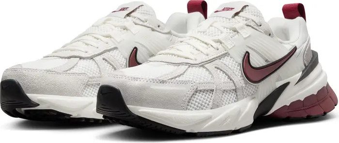 V2K Run SE Sneaker (Women) | Nordstrom