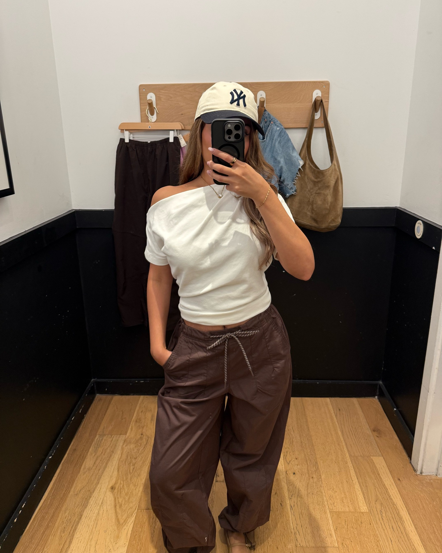 Starting to shop around for Oregon trip! Checking out @American Eagle Outfitters pants, which ones are your fave?

#LTKActive #LTKgrwm #LTKootd
