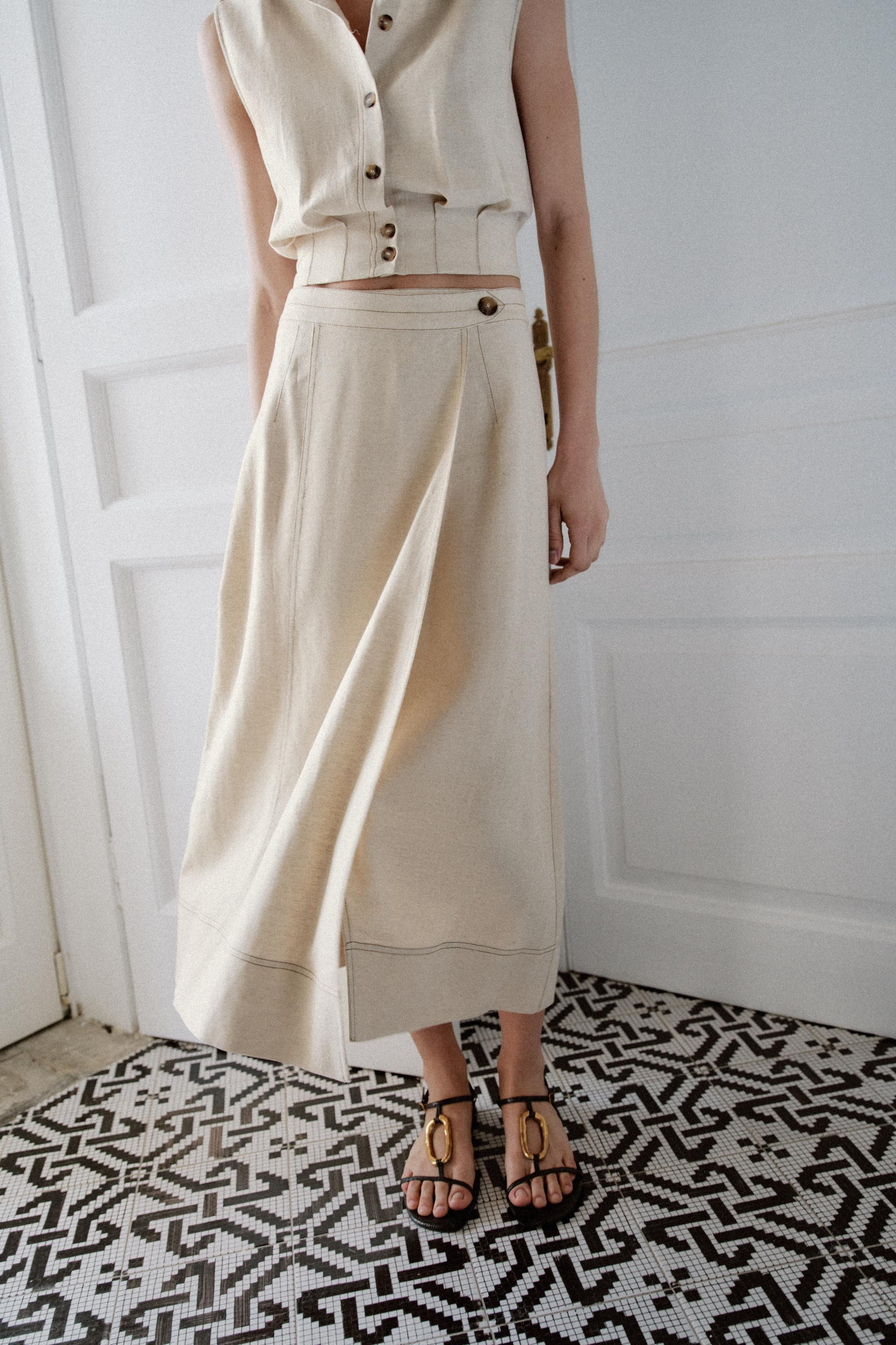 LINEN BLEND WRAP MIDI SKIRT | Zara US