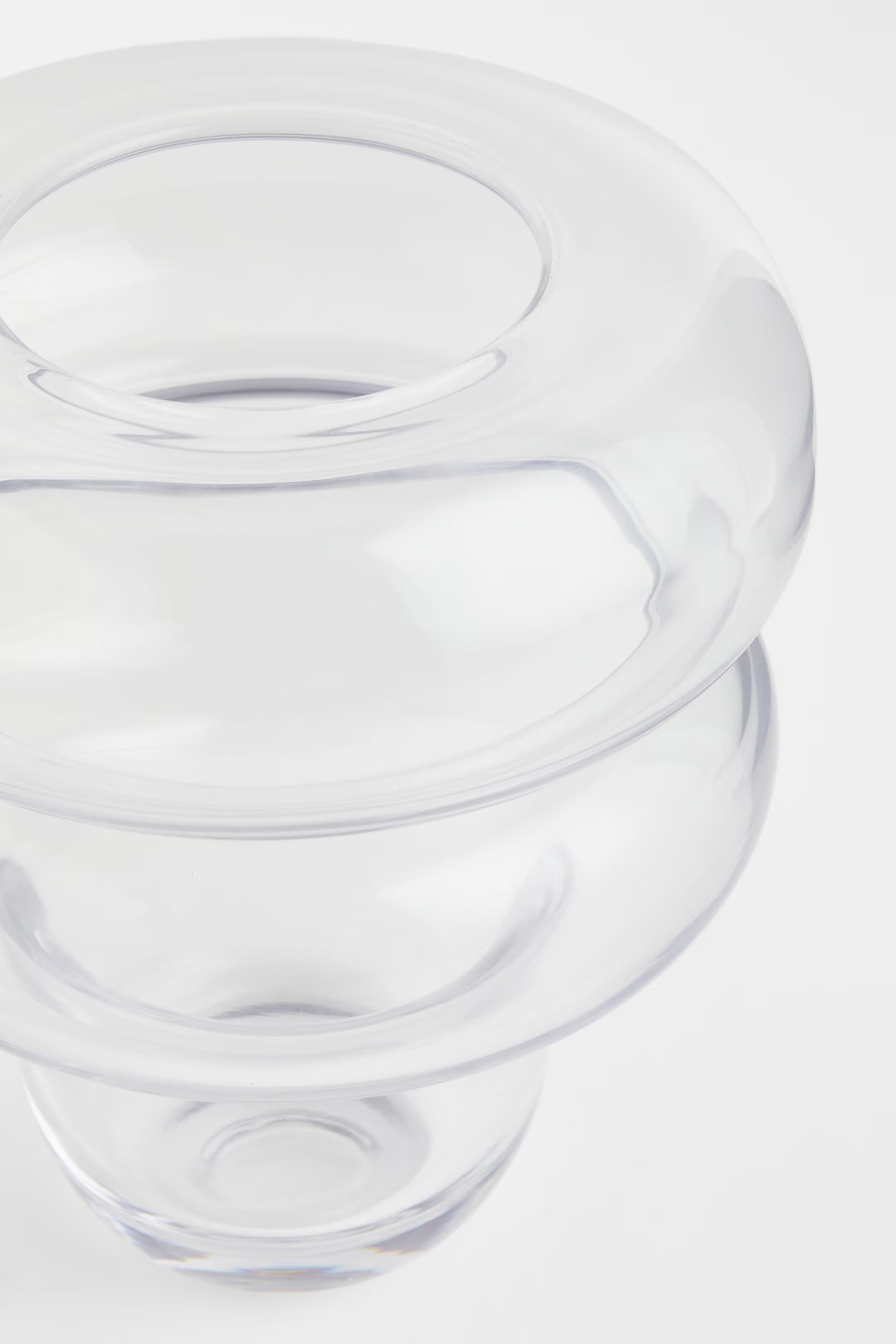 Small glass vase | H&M (UK, MY, IN, SG, PH, TW, HK)