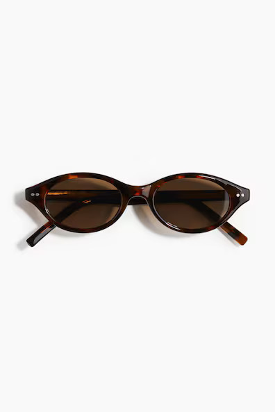 H & M - Oval sunglasses - Brown | H&M (UK, MY, IN, SG, PH, TW, HK)