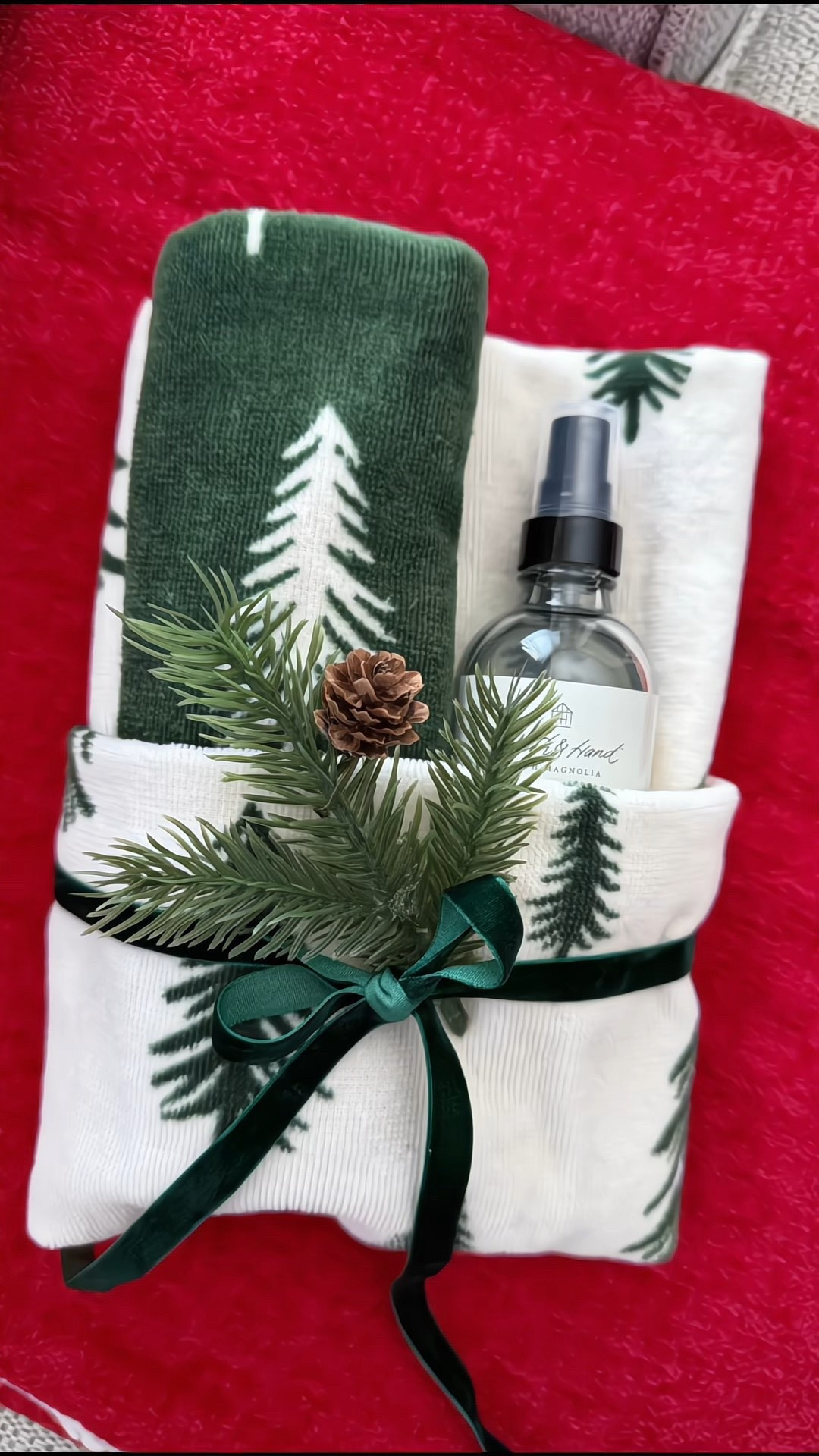 Holiday hack: How fold a towel to create a pocket that can hold a room spray, soap bar, or kitchen utensils. Christmas gift idea under $15. 



How to make a diy gift, holiday tip, Christmas tip 
Gift for hostess, gifts for grandma, gifts for mom, gifts for her, gifts under $15

#LTKHolidayHack
#LTKStyleTip #LTKHome #LTKFindsUnder50 #LTKGiftGuide #LTKHoliday #LTKSeasonal

#LTKstorytime