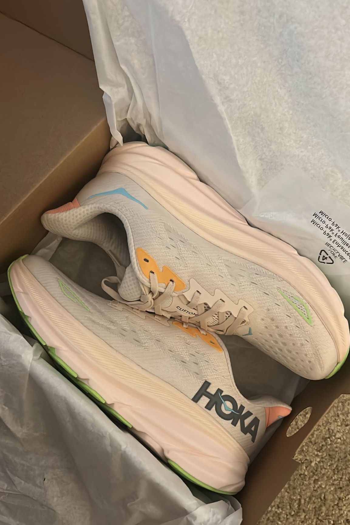 New running shoes 😍

#LTKfitness #LTKfindsunder100