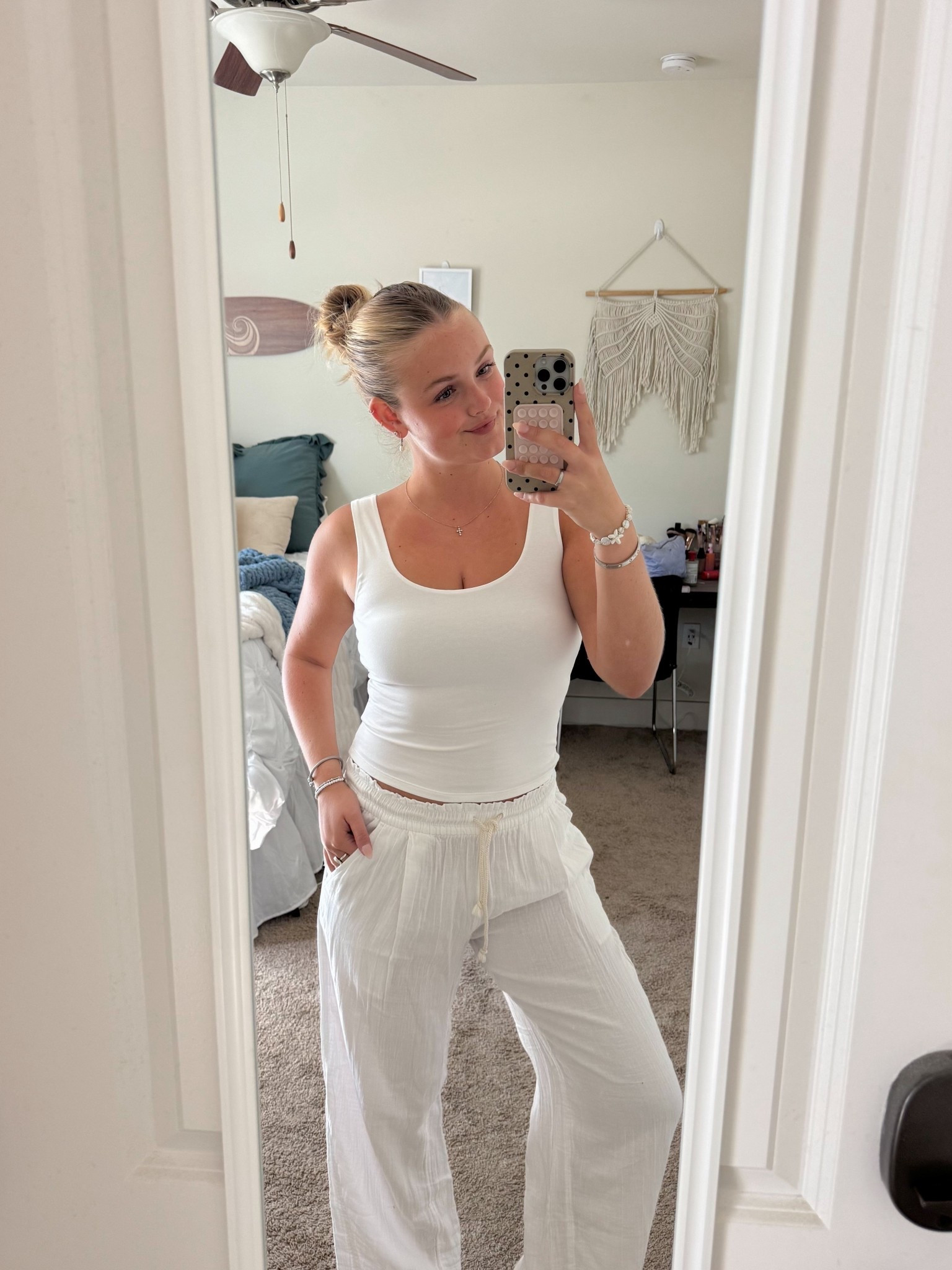 White tank top🤍

#LTKootd #LTKgrwm