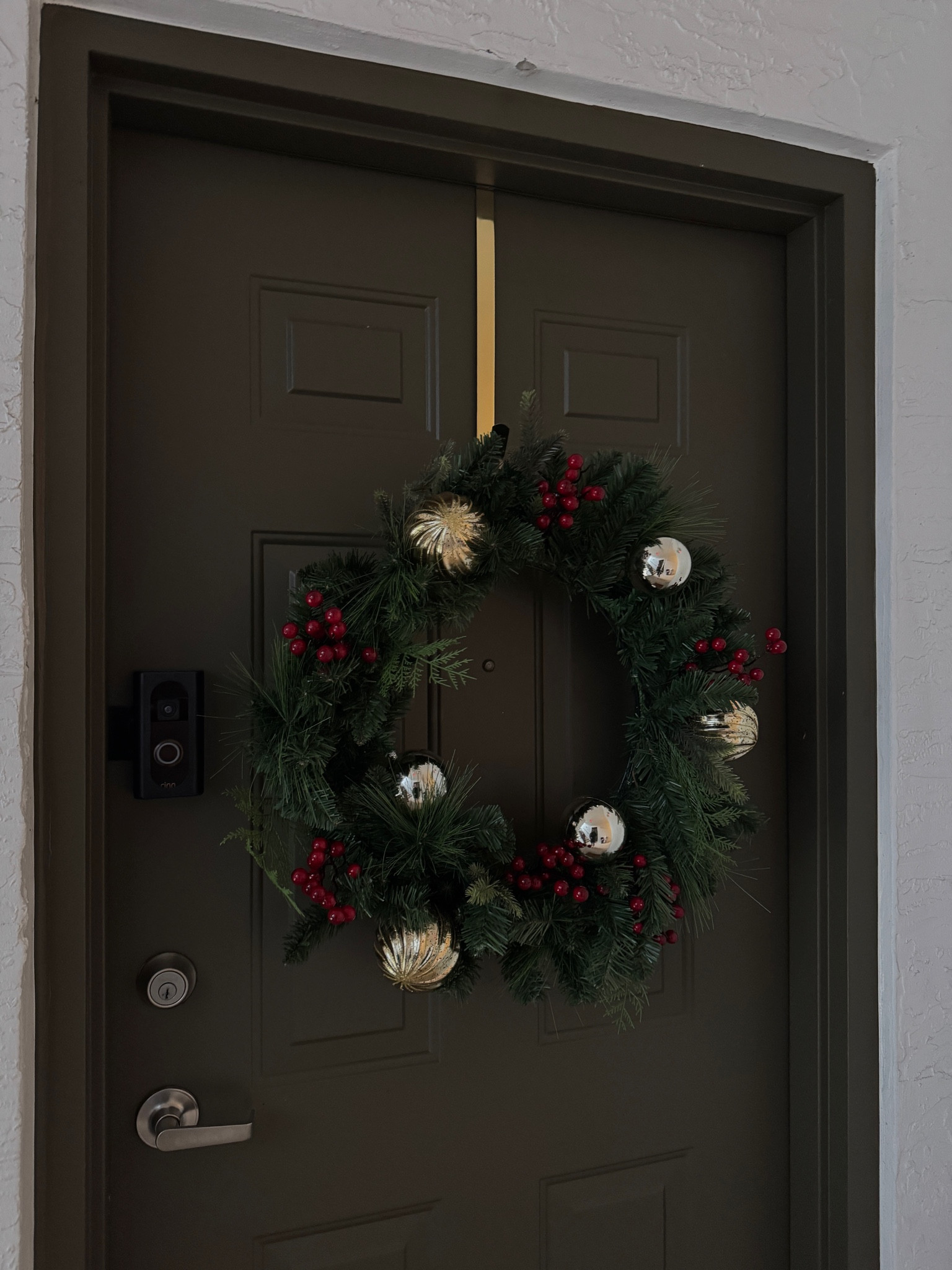 Neutral & minimal Christmas decor 🤍

#LTKHoliday #LTKHome