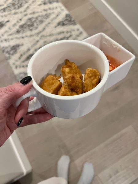 You need these snack cups from Amazon. Got these as a gift and they’re amazing to have. Can also be used as a soup bowl. #kitchengadget 

#LTKGiftGuide #LTKfindsunder50 #LTKhome