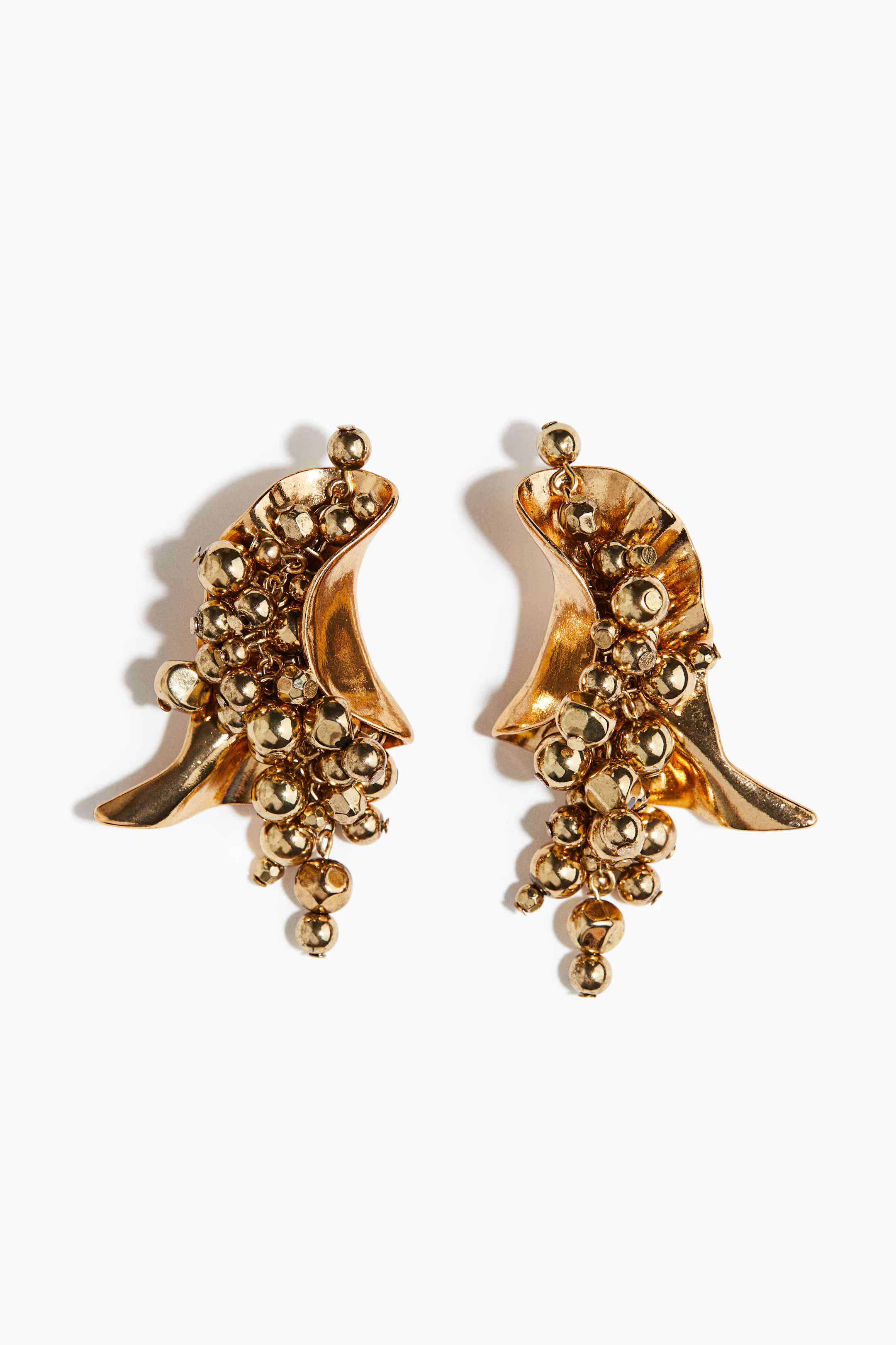 Statement earrings | H&M (UK, MY, IN, SG, PH, TW, HK)