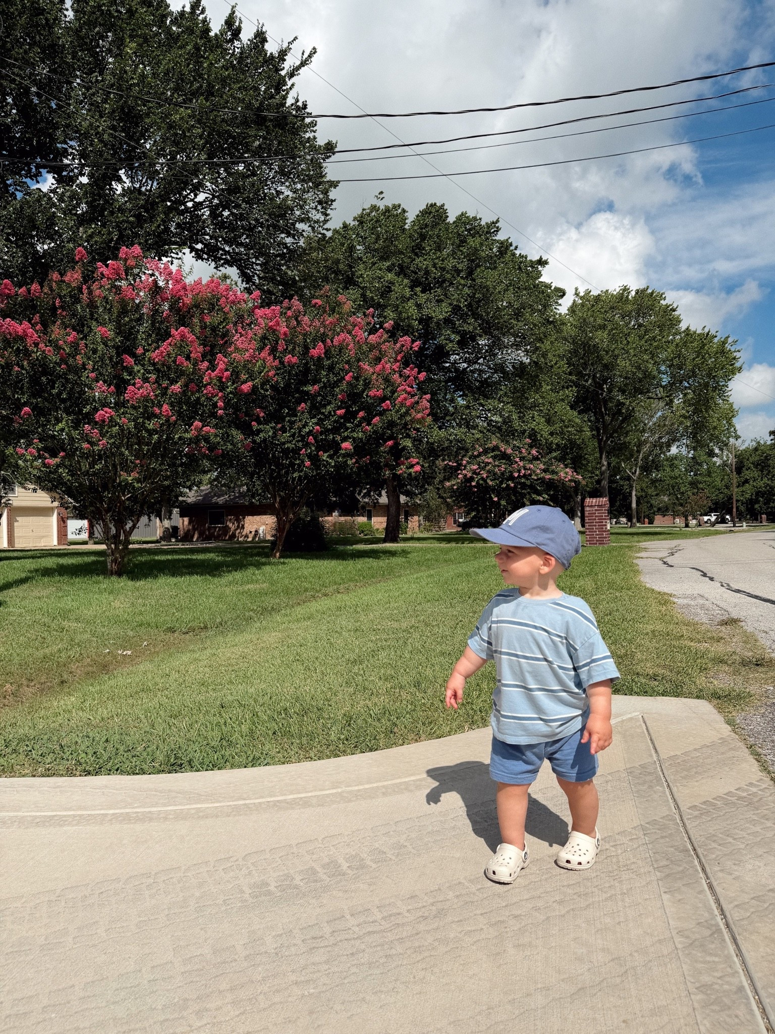 TODDLER HAT & CROCS

#LTKKids