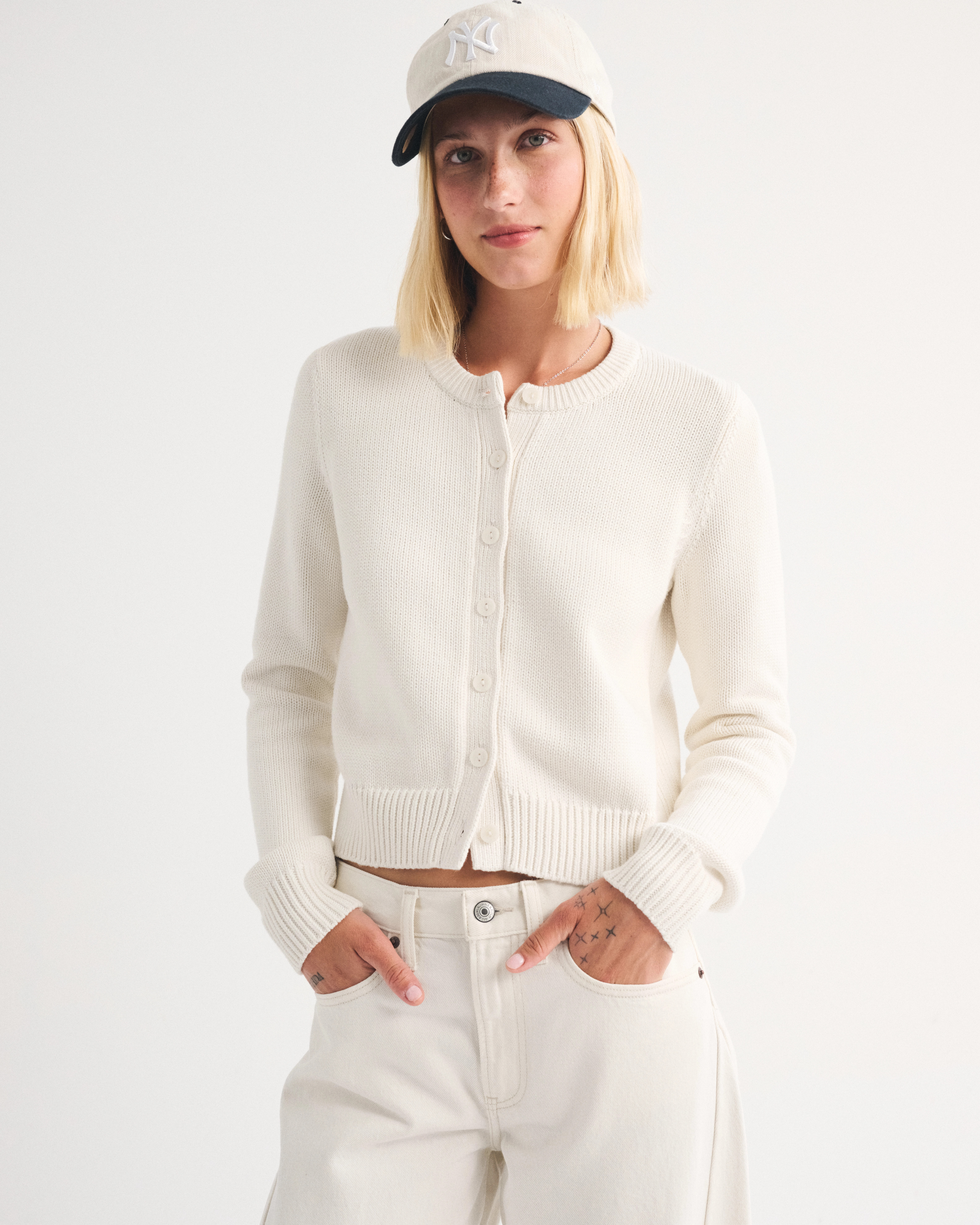 100% Cotton Shrunken Crew Cardigan | Abercrombie & Fitch (US)