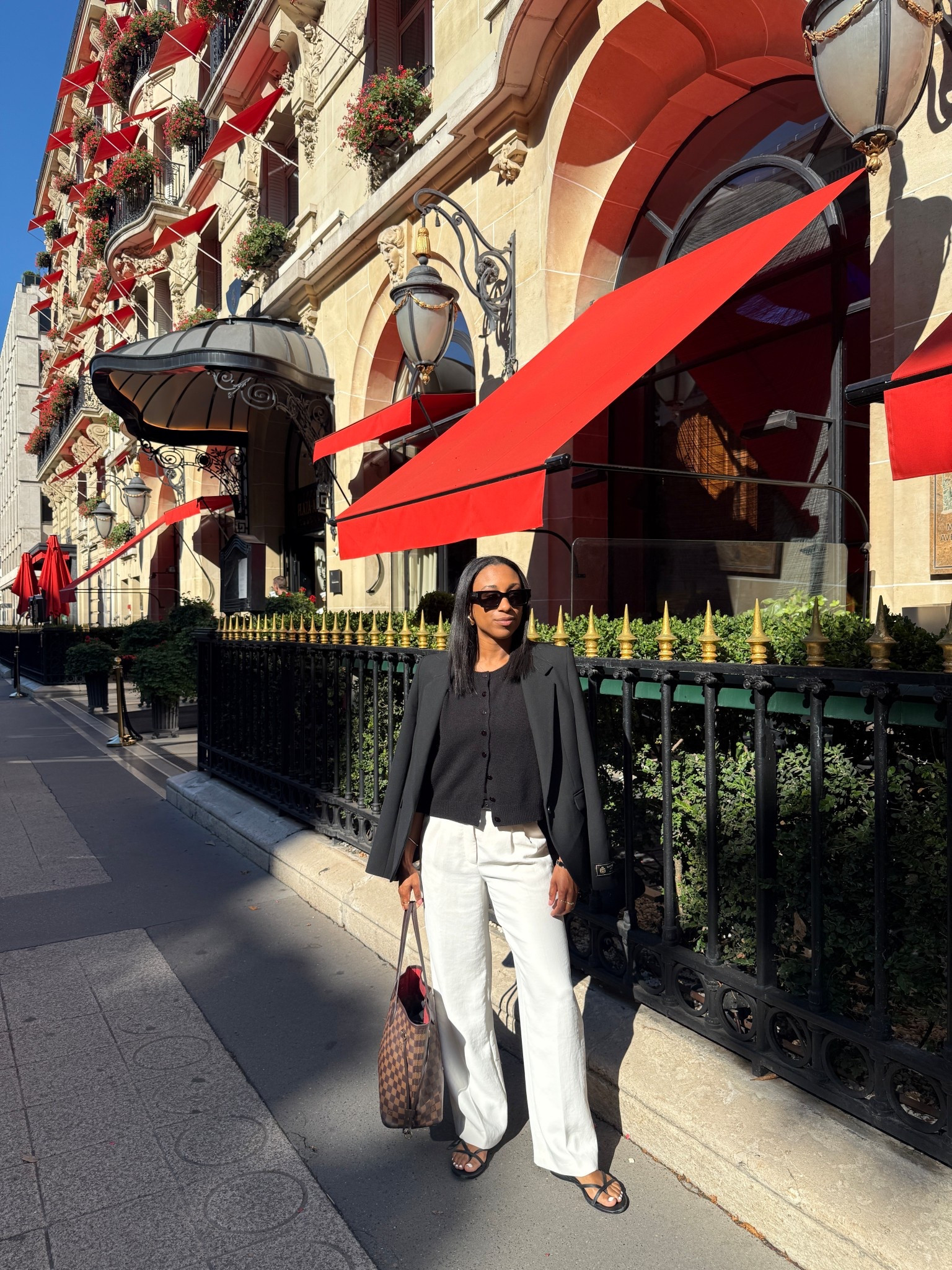 Breakfast at Plaza Athénée ✨

#LTKPetite #LTKStyleTip #LTKTravel