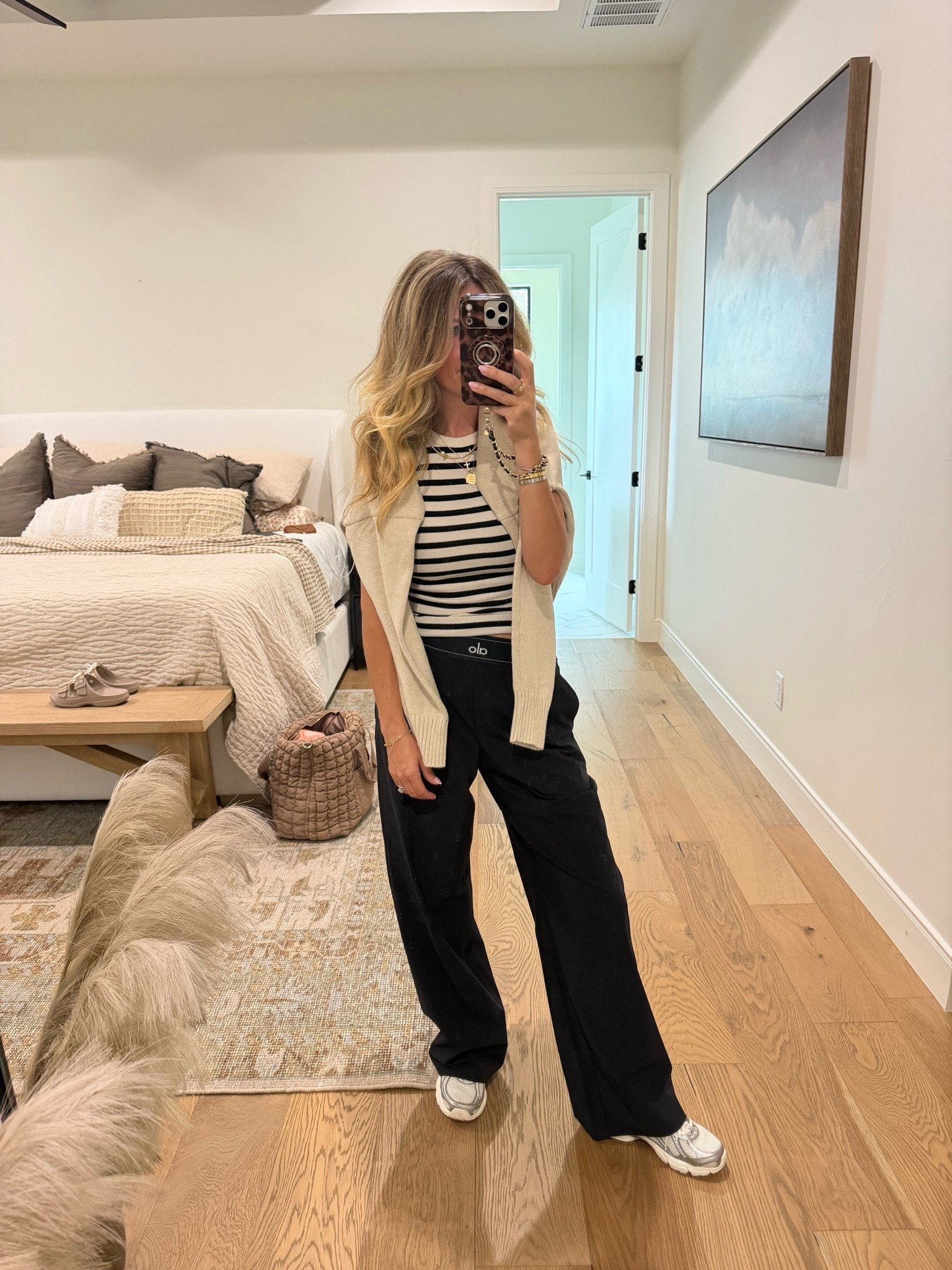 Travel/airport outfit of the day!

#LTKTravel #LTKootd #LTKmomlife