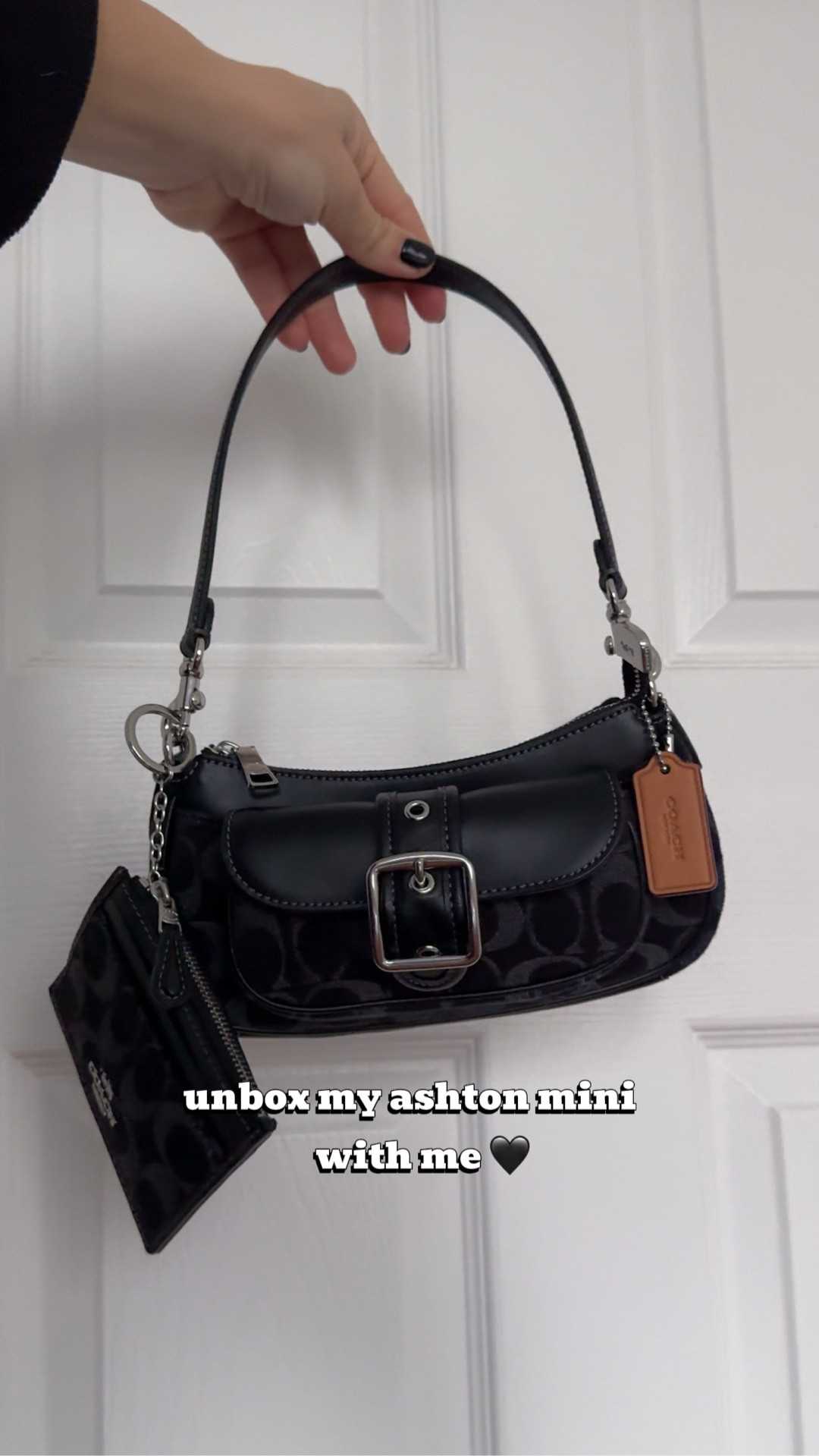 the perfect everyday bag! 🖤 she’s sooo cute! & of course i had to get the matching wallet too :) 

i love coach purses sooo much, so when i saw them release the denim collection for the ashton mini bags i had to get her! 🖤

#ashtonmini #coach #purse