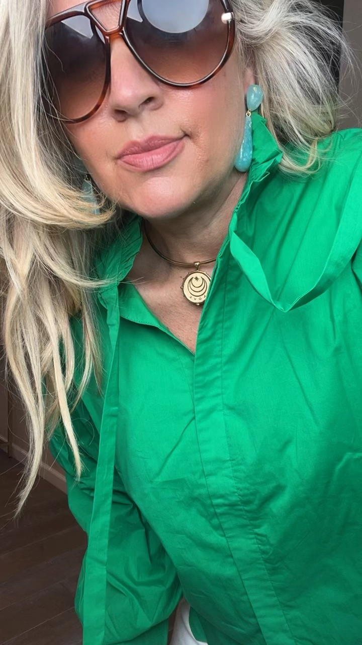  ✨Tap the bell, save and ❤️ for over 40 fashion, midlife style, midsize fashion and luxury looks for less. 
@shopavara 
Code Lindsey15 for extra 15% off

I spent years sucking it in. Hiding. Avoiding bright clothes. And one day I just… stopped. 🤍 This is my midlife belly. Size 10/12. 47 years old. And even with my recent 10 lb  weight gain, I have never felt more like myself in these pieces .👯‍♀️ Save it, share it, spread the word, midlife comfort starts here. 

#midlifebelly #over40fashion #midsizestyle #bodyconfidence #over40andmidlife 

Follow my LTK @Over40andmidlife on the @shop.LTK app to view this post and get my exclusive app-only content!

#liketkit 
@shop.ltk
https://liketk.it/62bE6

Follow my LTK @Over40andmidlife on the @shop.LTK app to view this post and get my exclusive app-only content!

#liketkit #LTKOver40 #LTKMidsize #LTKSaleAlert
@shop.ltk
https://liketk.it/62f9I