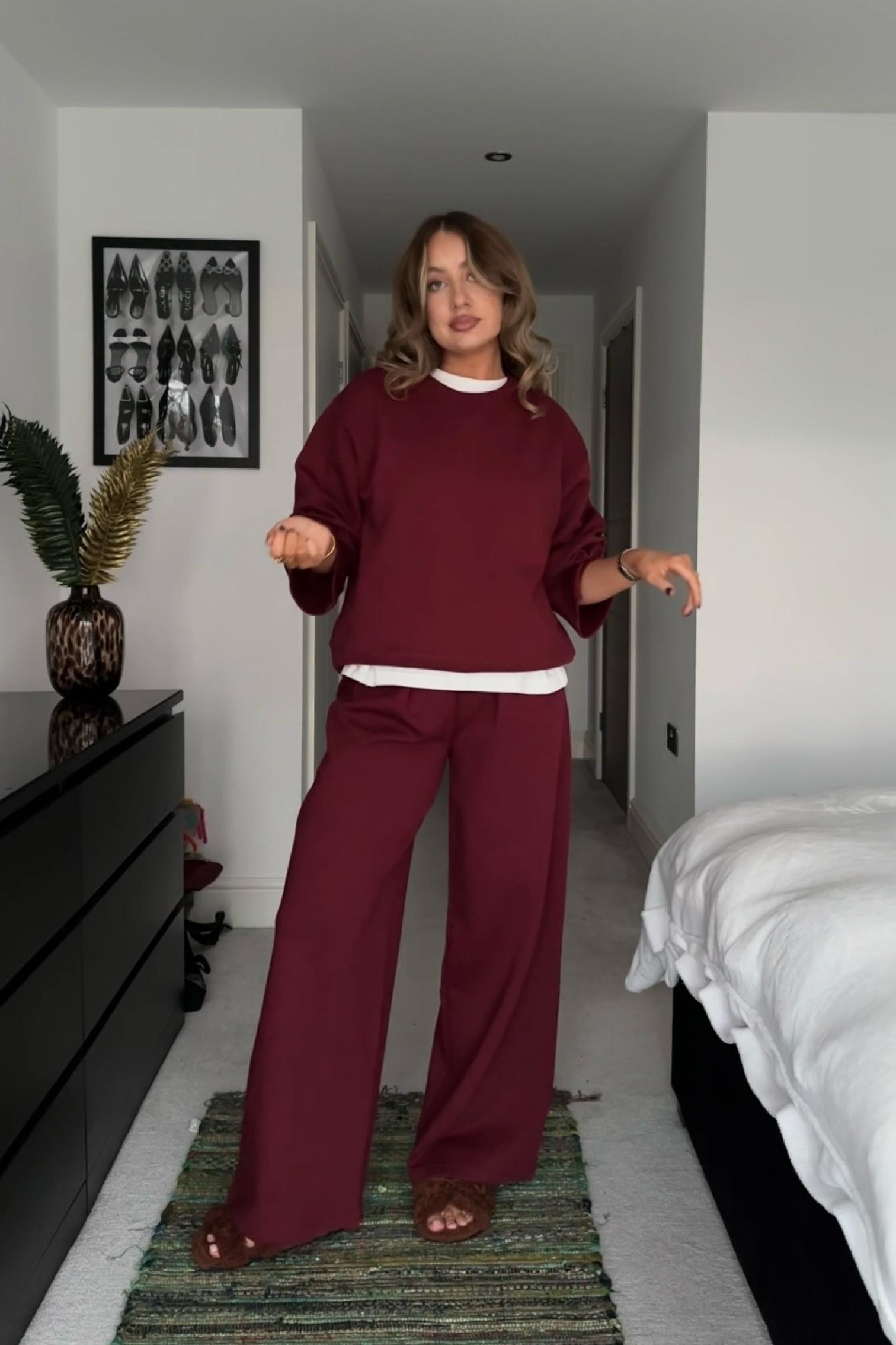 asos Christmas Day outfits 

burgundy tracksuit 
burgundy co ord 


#LTKwinter #LTKuk #LTKstyletip