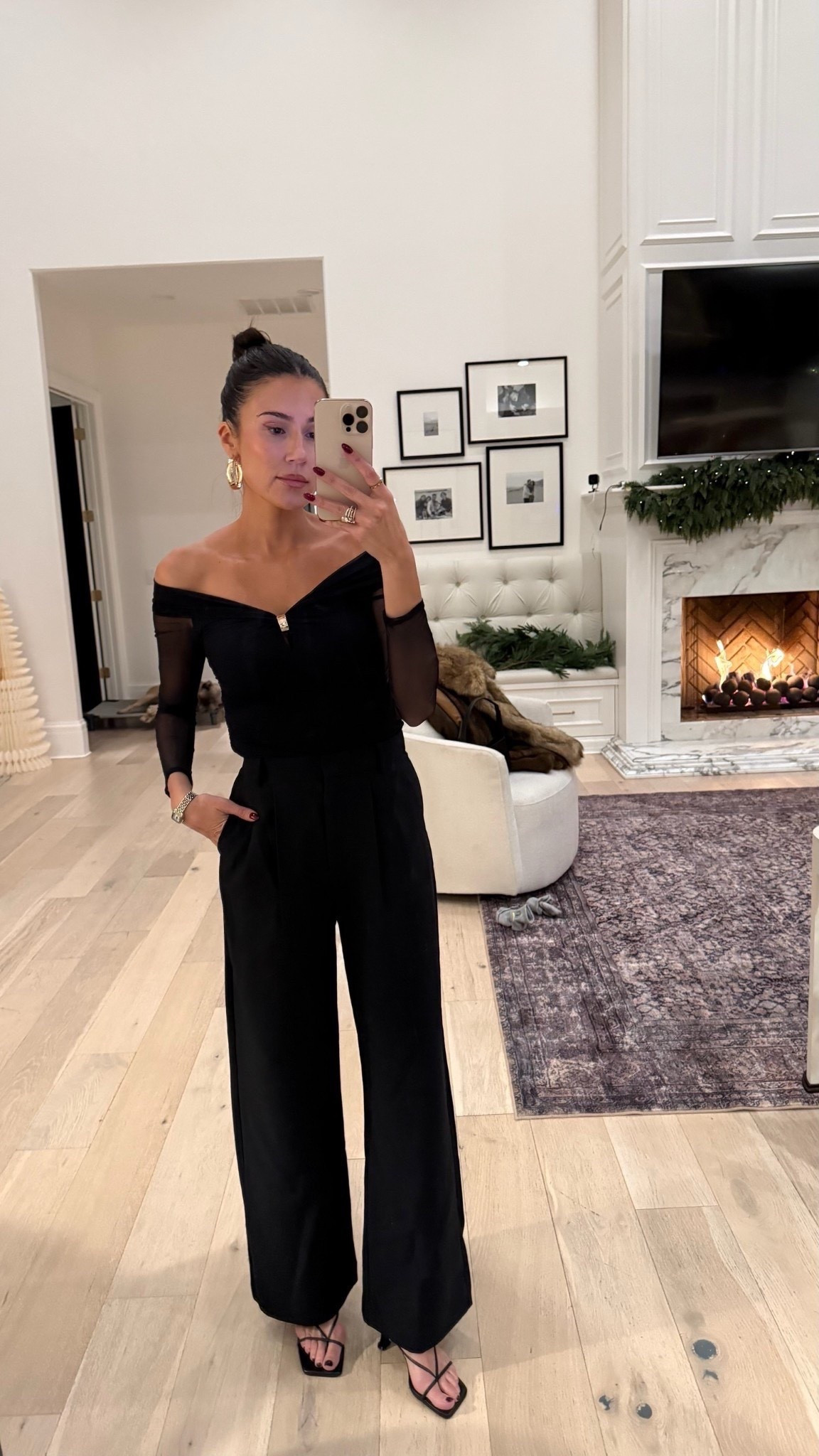 New Year’s Eve outfit from @abercrombie 

Holiday outfit, work outfit, new years outfit, black work pants, black pants 

#LTKSaleAlert #LTKHoliday #LTKSeasonal