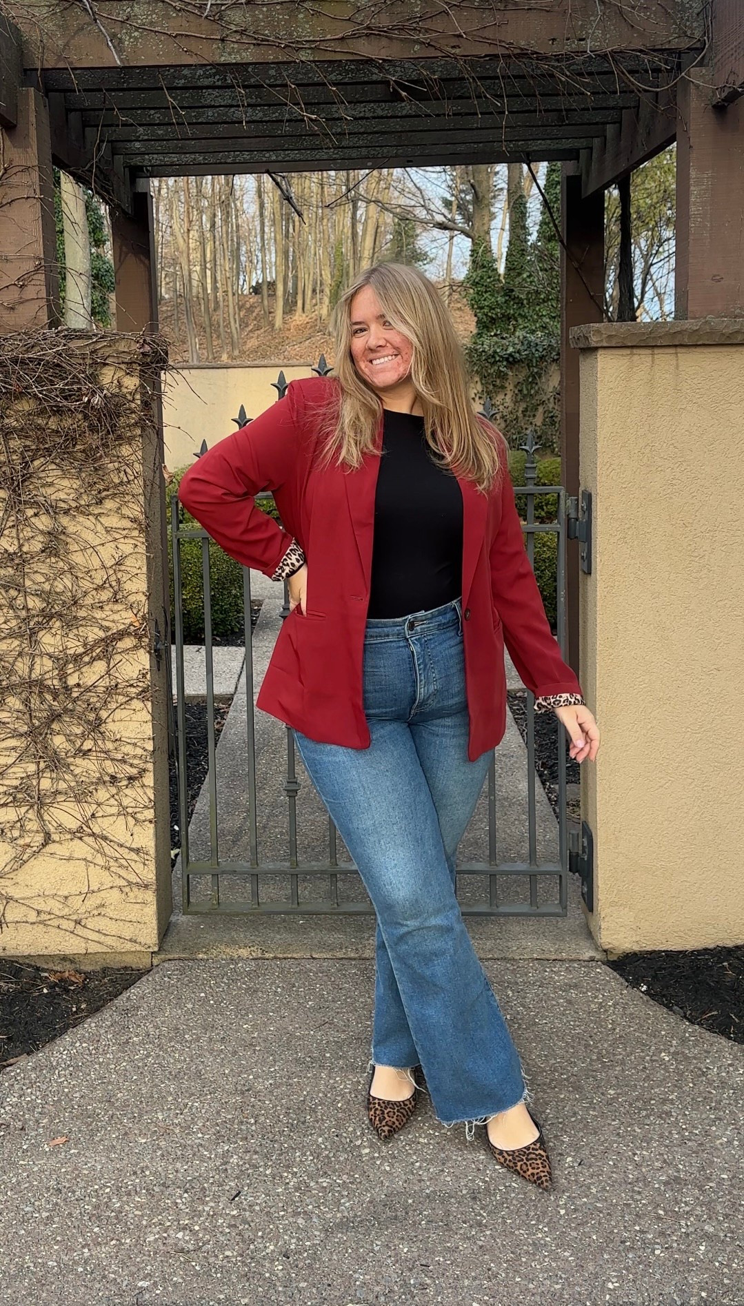 One of my favorite blazers to wear because it has cheetah inside!! The shoes are from primark but they don’t have them to order so I added a couple similar ones from amazon! 

#LTKBeauty #LTKFindsUnder50