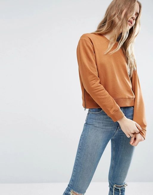 ASOS – Kurzes, kastig geschnittenes Sweatshirt mit Reißverschlussdetail an der Seite | Asos DE