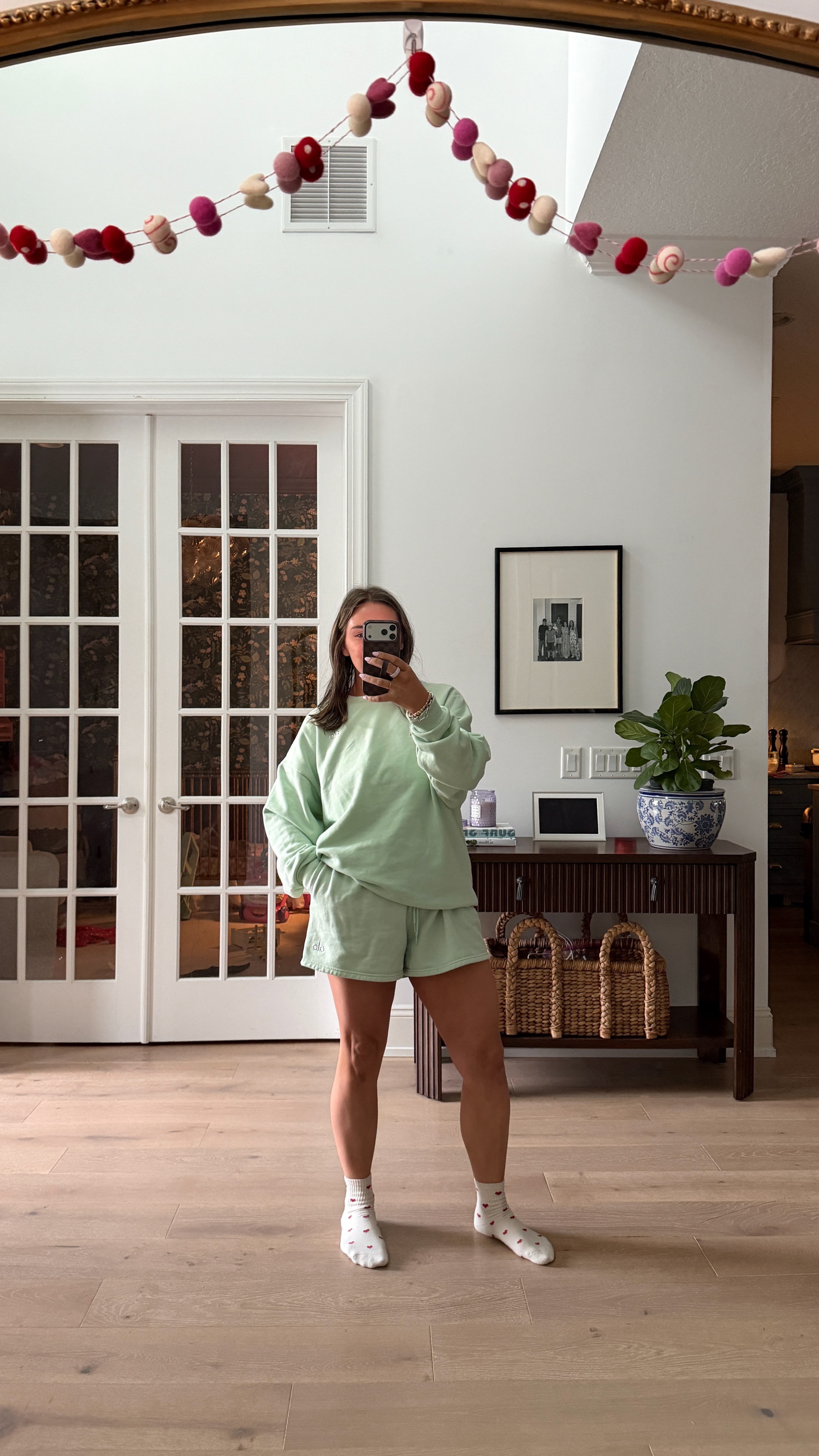 wearing L in this set but like it in the M as well!