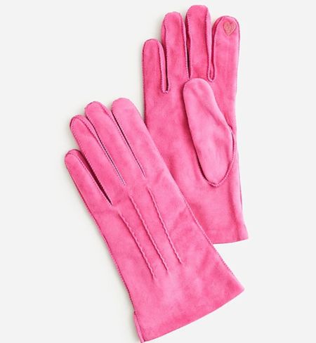 Pink gloves on sale. 

#LTKsalealert #LTKGiftGuide #LTKHolidaySale