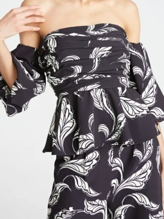 AMUR Women's Eman Off Shoulder Peplum Top in Black Floating Feather Size 4 | Poshmark