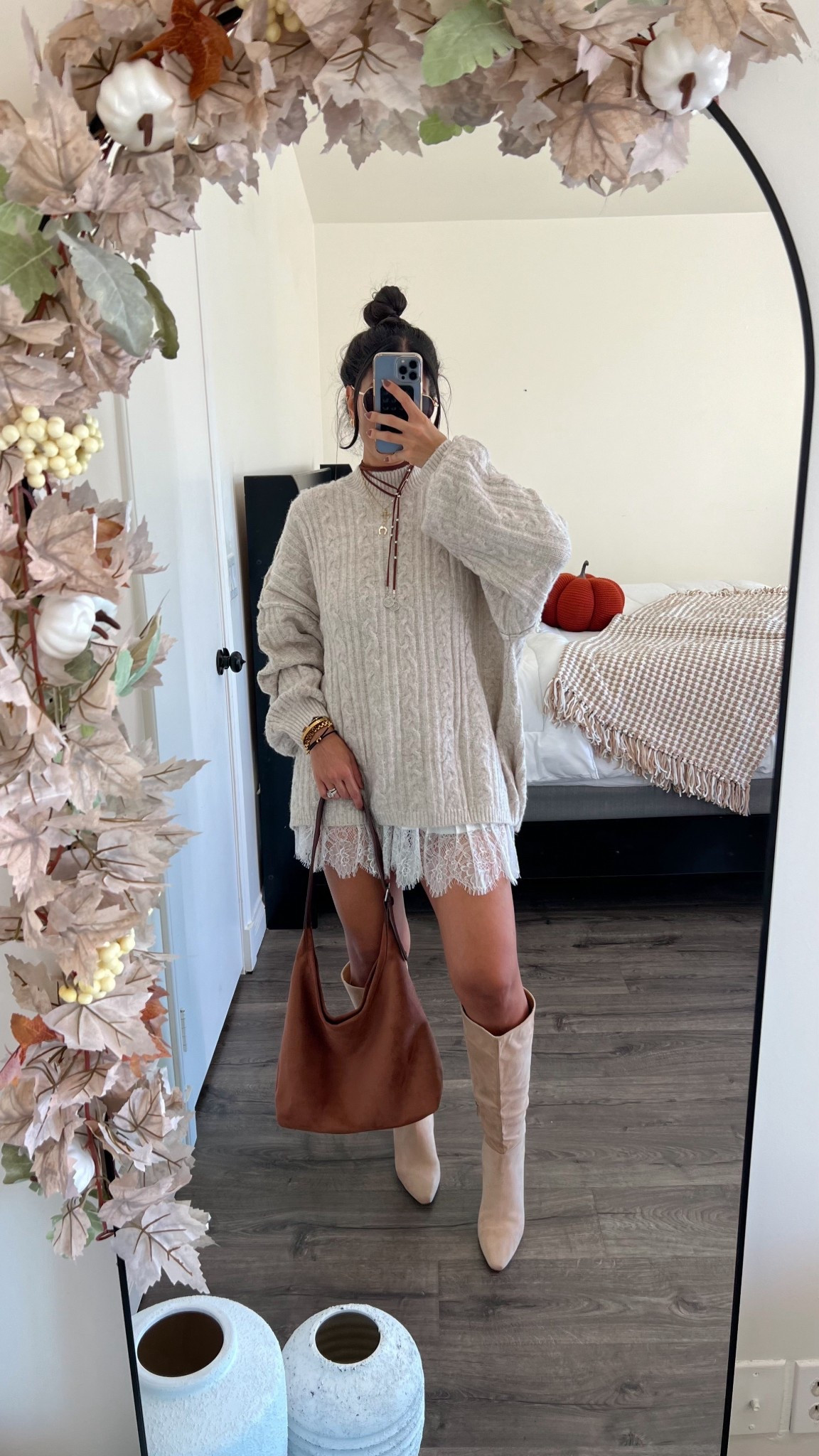 The obsession with this look!!! Love love love this sweater! 

#LTKStyleTip #LTKFindsUnder50 #LTKSeasonal