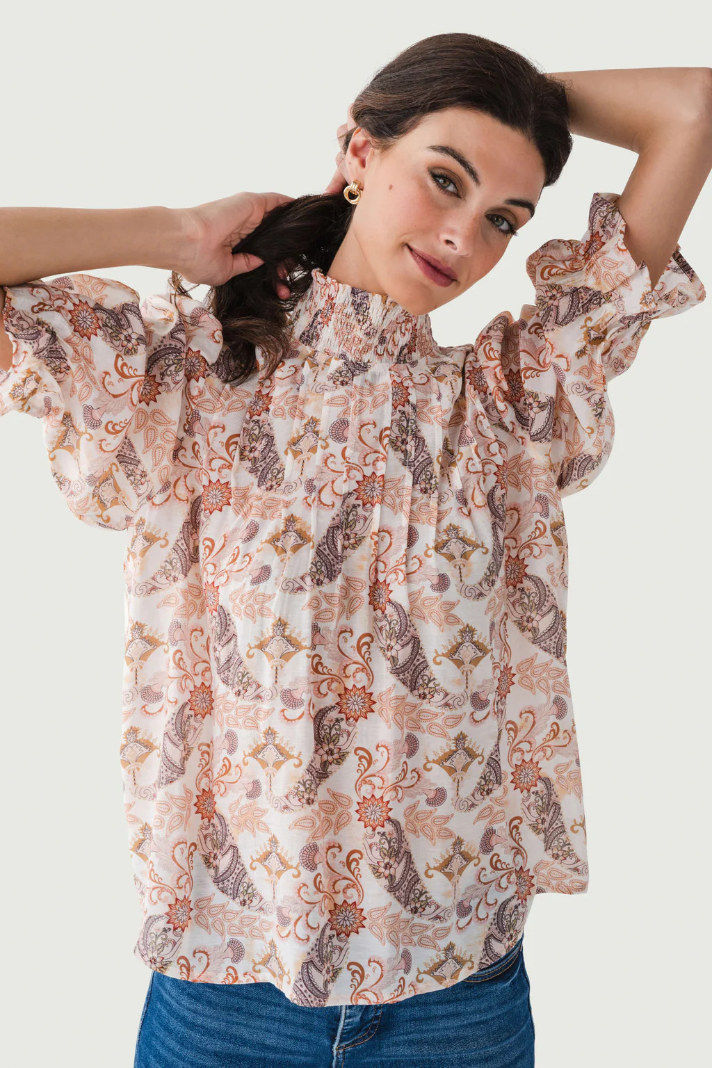 Voy High Necked Pintuck Printed Top | Social Threads