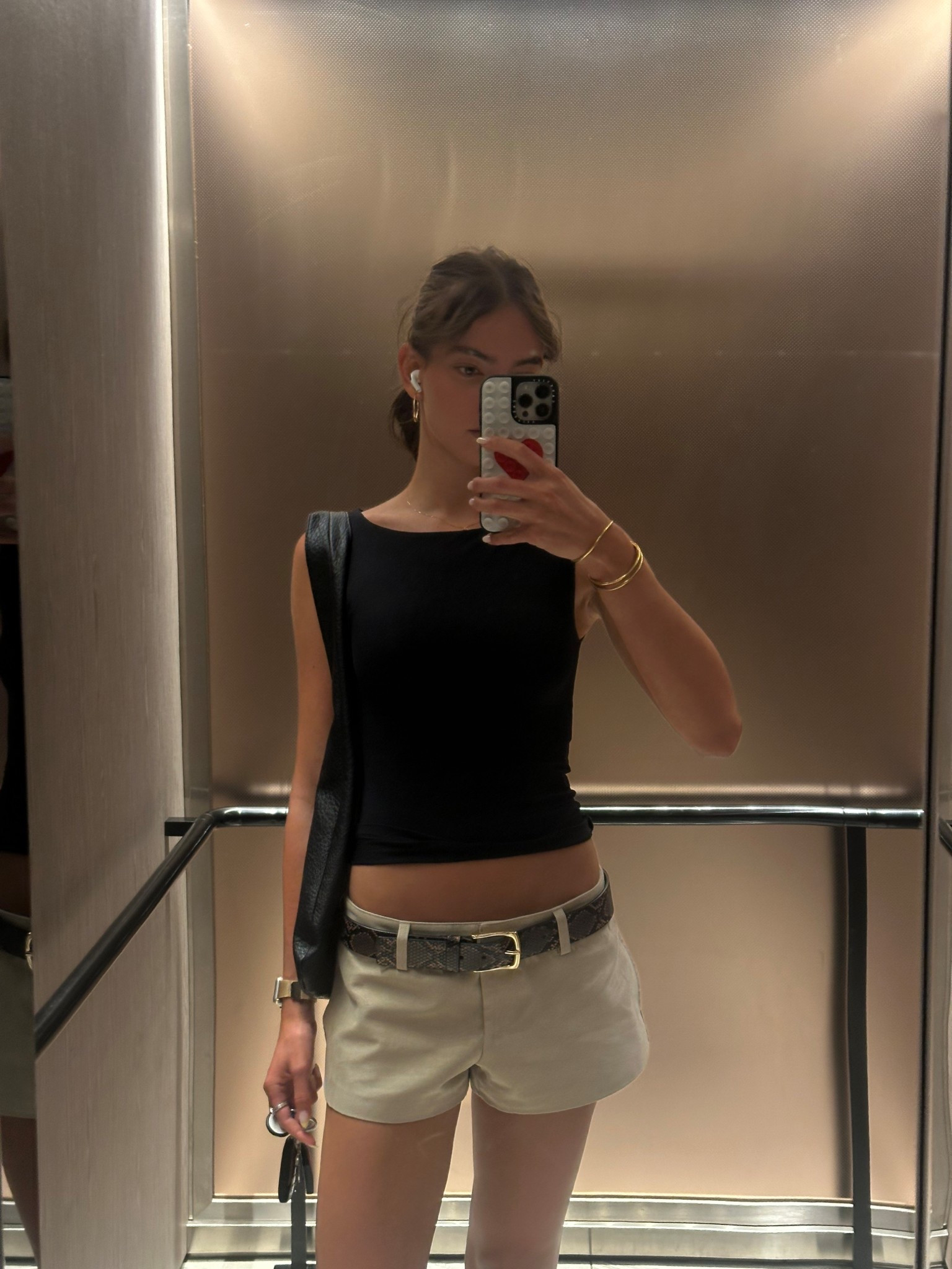 my favourite cut of shorts ever. i’ve been LIVING in these. i wear a size 8 for reference 🤎

#LTKaustralia #LTKsummer